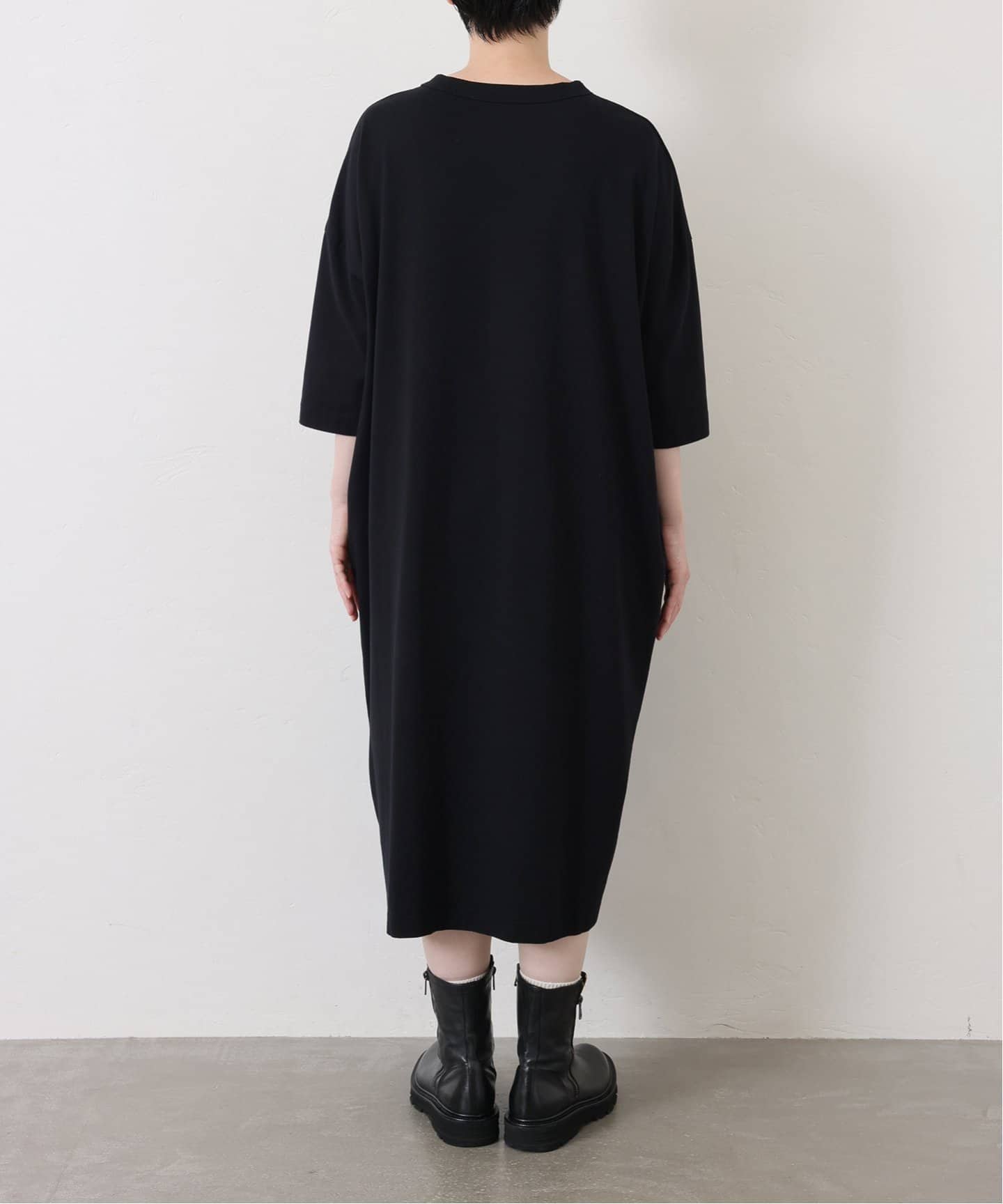 クラシックテンジク スタンダードクルーネックワンピース（ワンピース