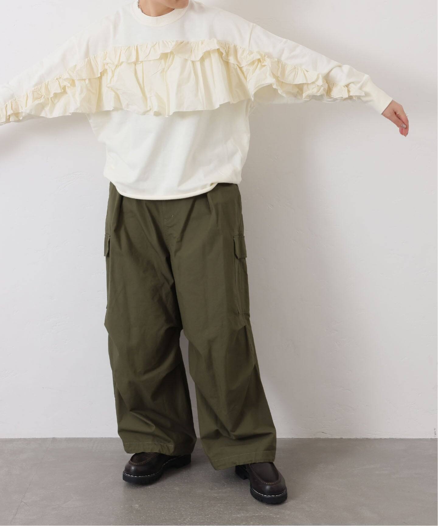 タフタ フリルプルオーバー（その他トップス）｜journal standard luxe