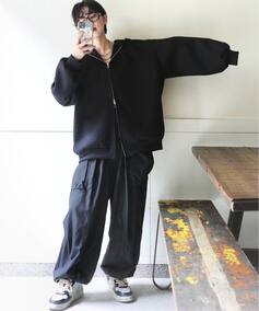 エアーダブルフーディのコーディネートスナップ（R.Y）｜journal 