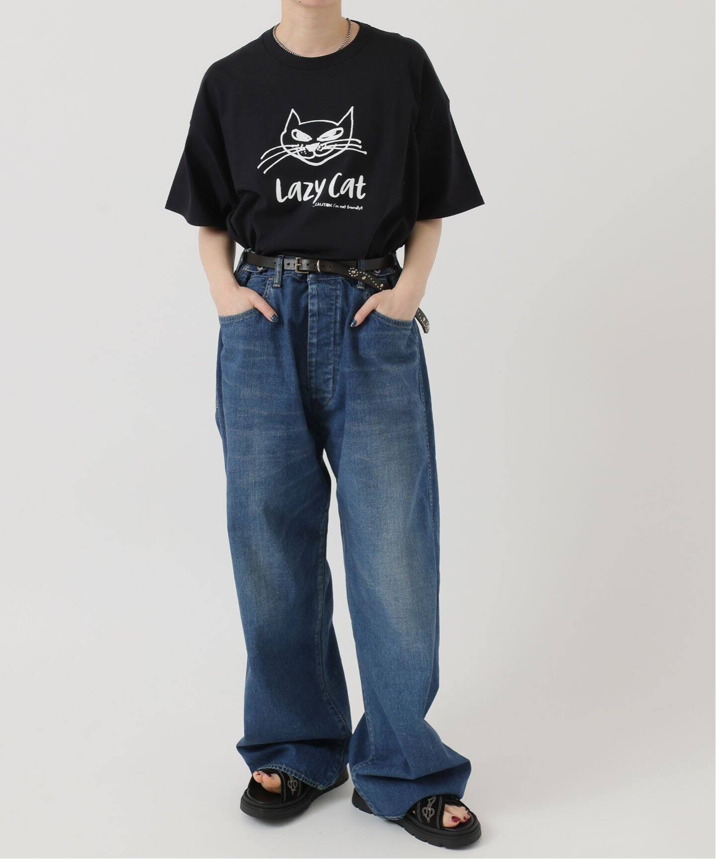 ジャーナルスタンダードラックス取扱chimala LAZY CAT TEE 完売 chimala】LAZY CAT TEE（Tシャツ／カットソー）｜journal