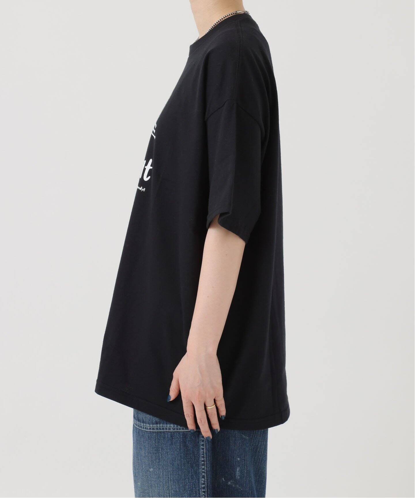 追加》CHIMALA LAZY CAT TEE (NEW)（Tシャツ／カットソー