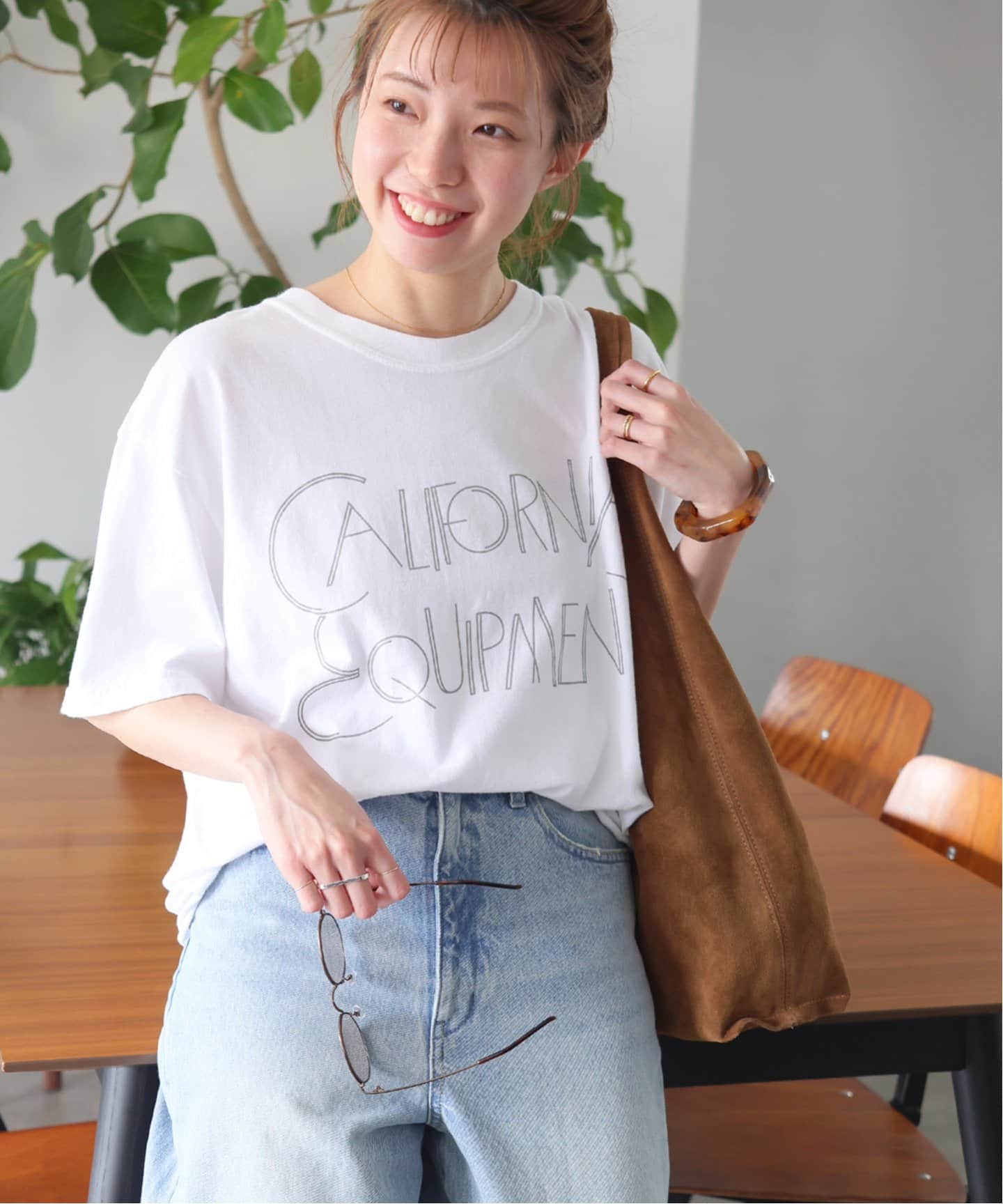 超特価激安の商品をすべて DAY THE ON BEACH】カットオフTシャツ（Tシャツ／カットソー THE トップス