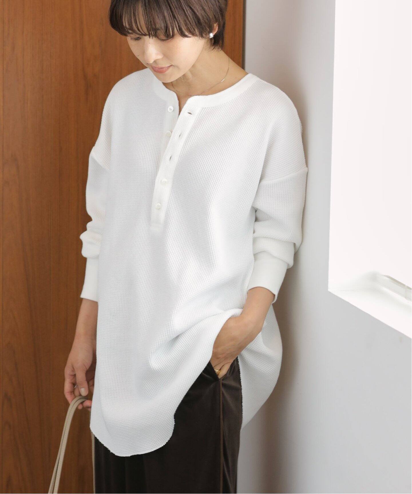 予約》別注【Hanes / ヘインズ】ワッフルヘンリーネックプル