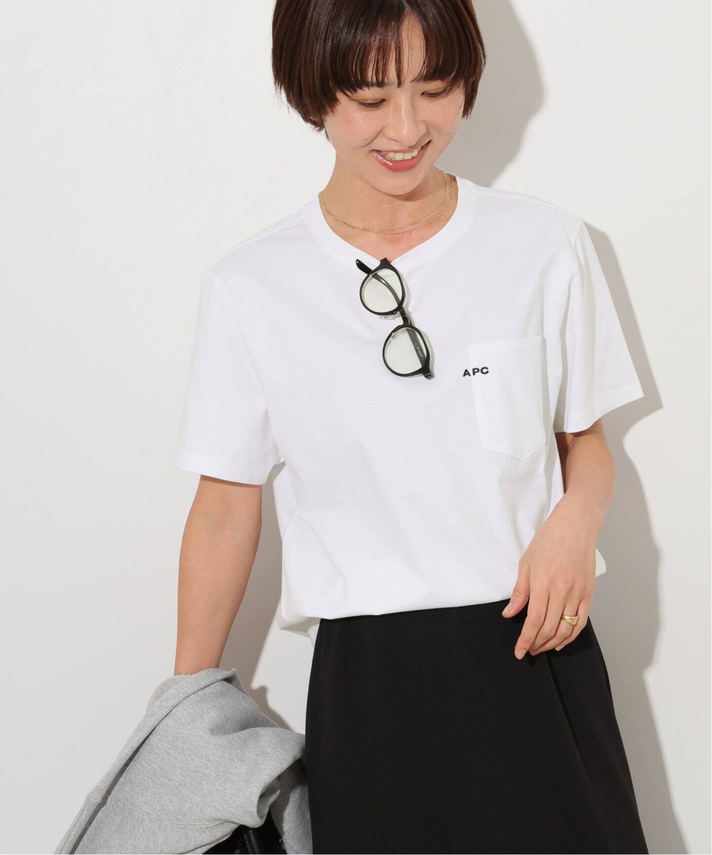 新品 A.P.C. × RELUME T-SHIRT ロゴ刺繍T ホワイト - メルカリ
