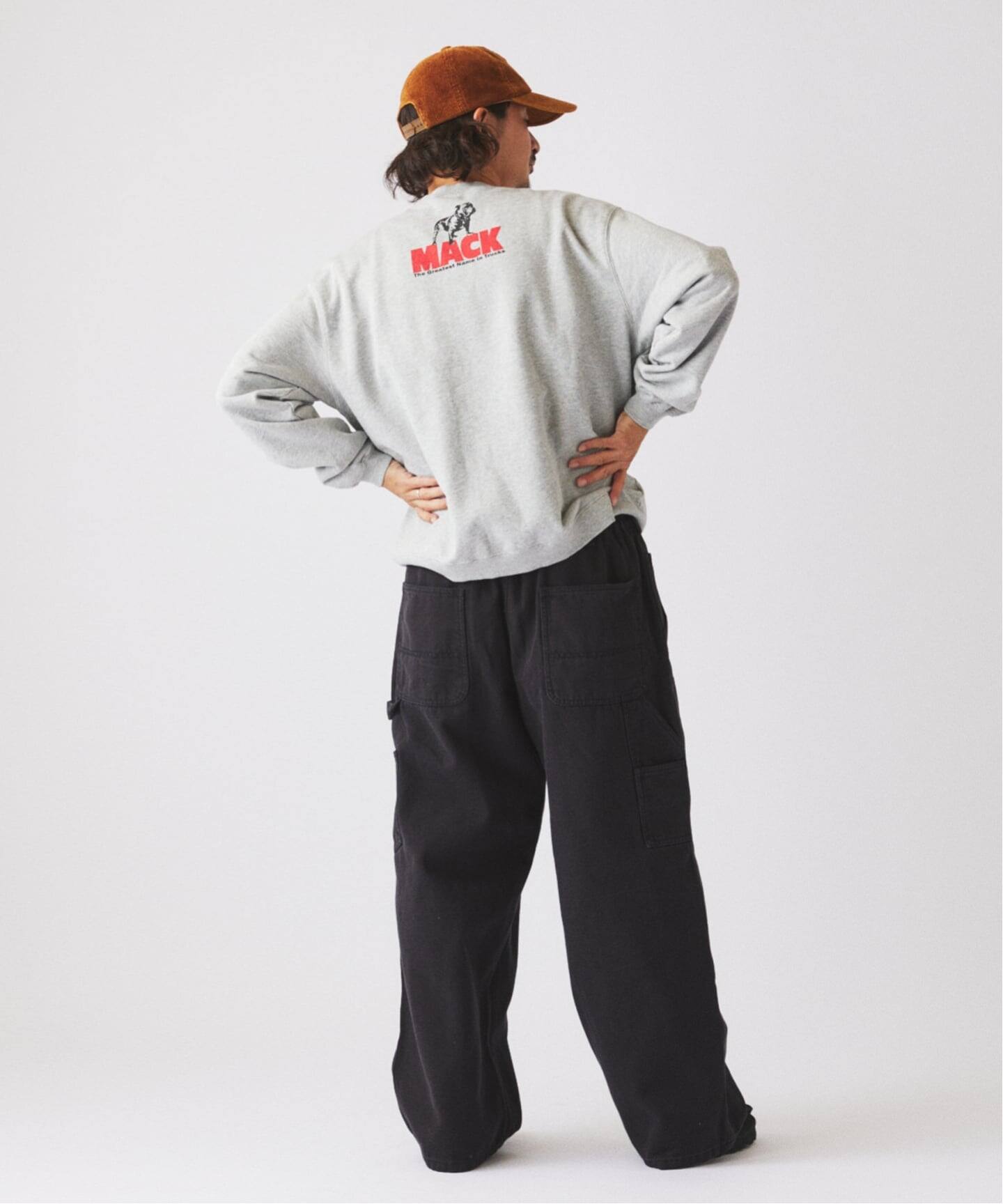 ラスト1枚 レア柄USA企画MACK TRUCKS マックトラックス スウェット