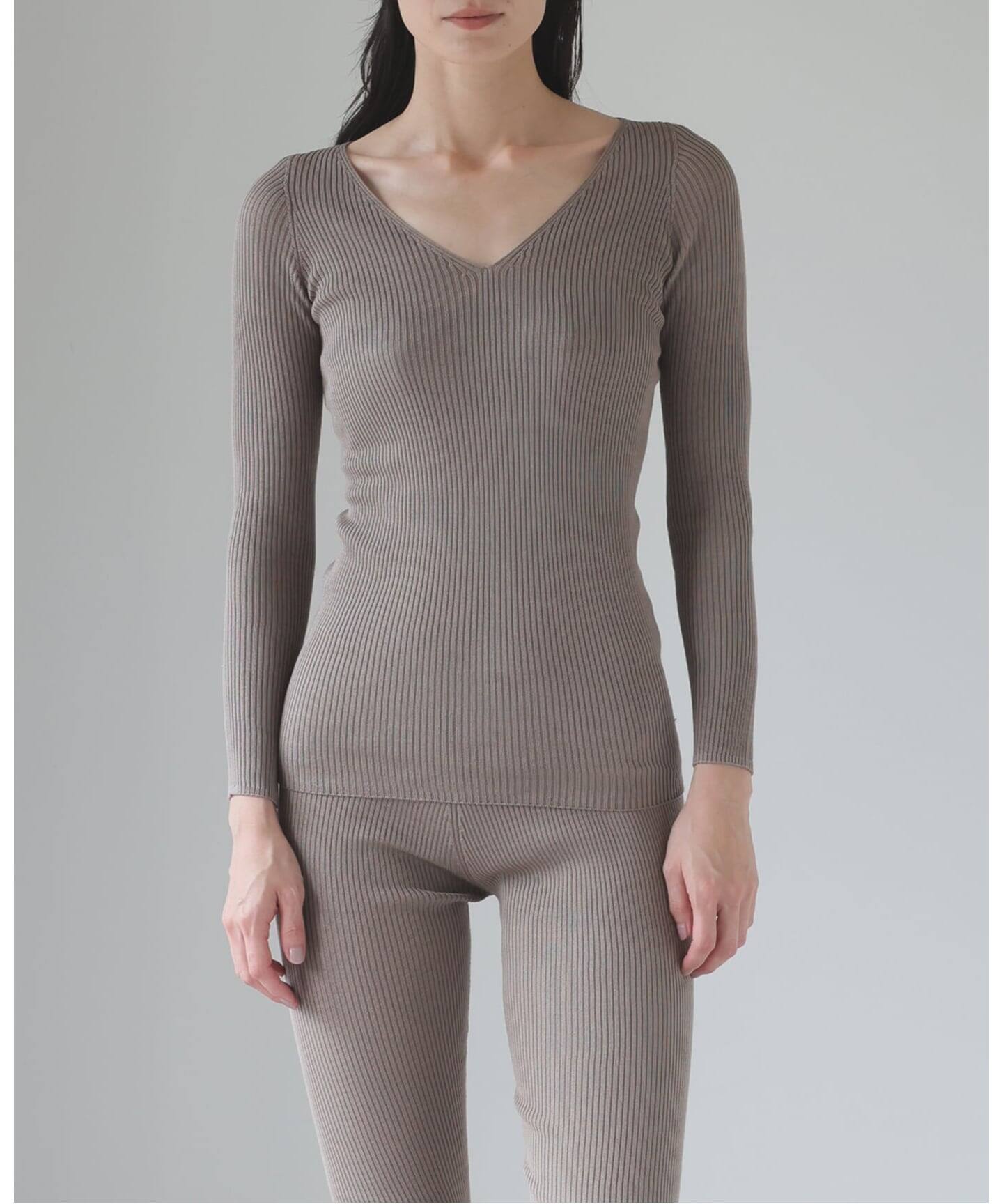 シルク混リブVネックプルオーバー（ギフト巾着付き）（Tシャツ