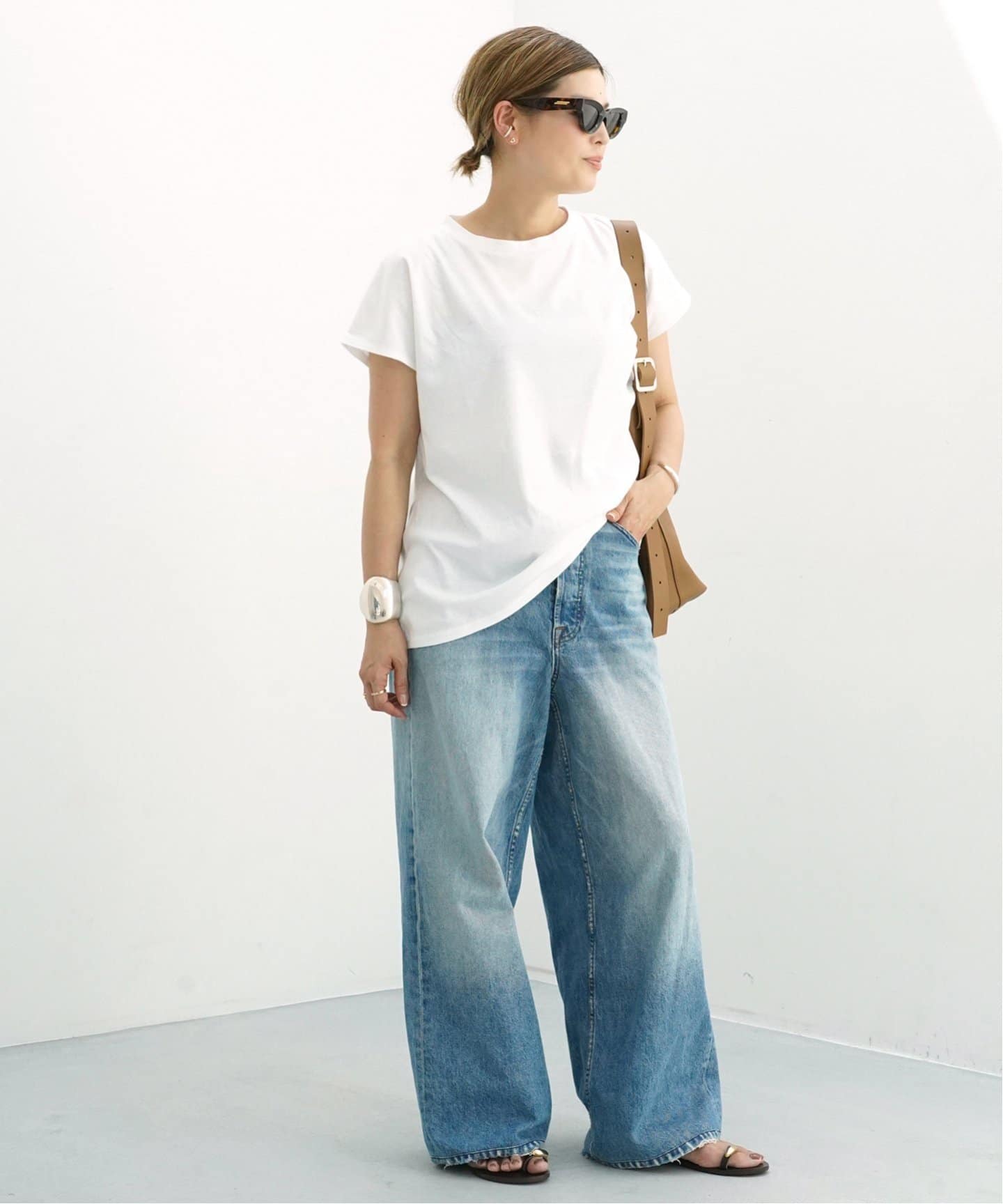 【美品】23SS Deuxieme Classe CELERI フレアーTシャツ 美品】23SS Deuxieme Classe CELERI フレアーTシャツ 先週の