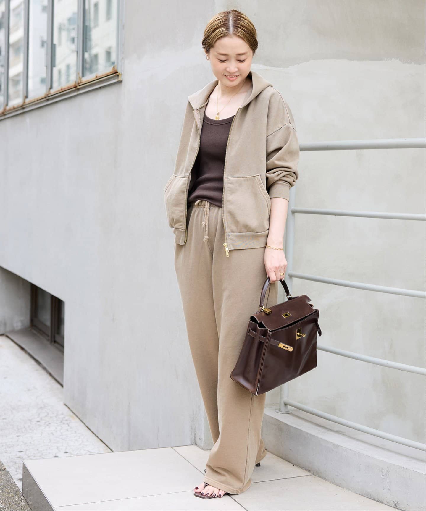 Deuxieme a classe アッシャーエルエーパーカータグ付き