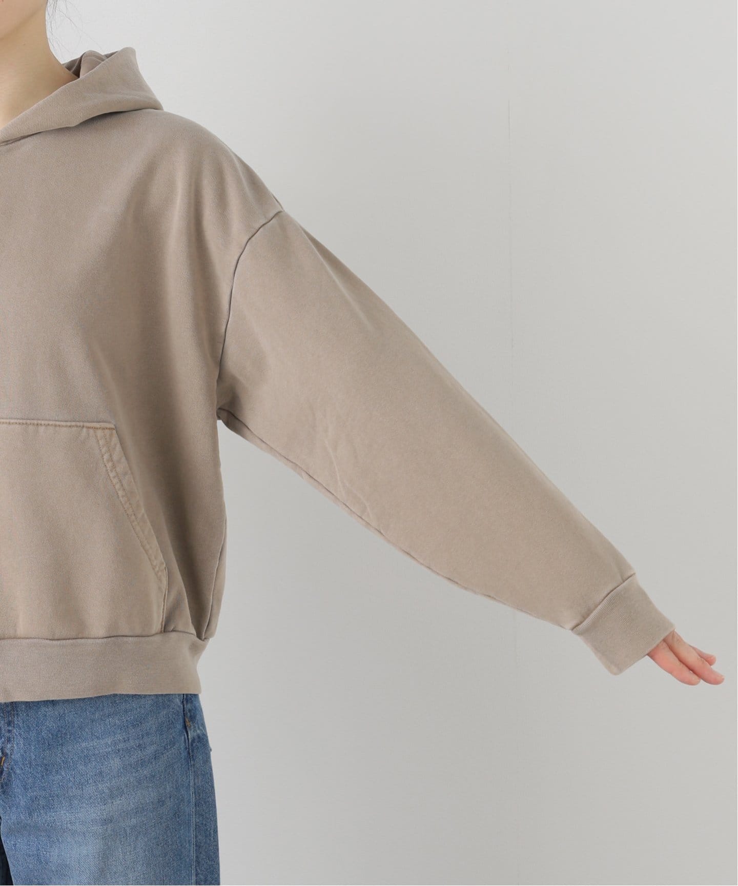 ASHER LA/アッシャー エルエー】 Rosie Hoodie（スウェット