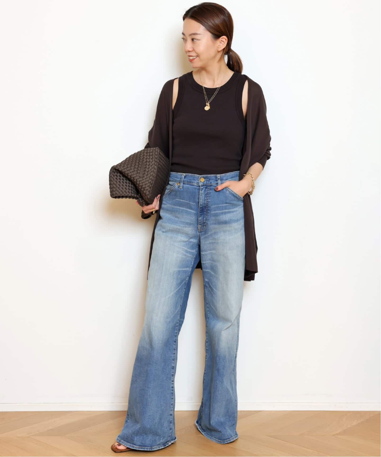 美品 シチズンズ・オブ・ヒューマニティ　ISABEL RIB タンクトップ Isabel Rib Tank in Mineral Navy – Citizens of Humanity