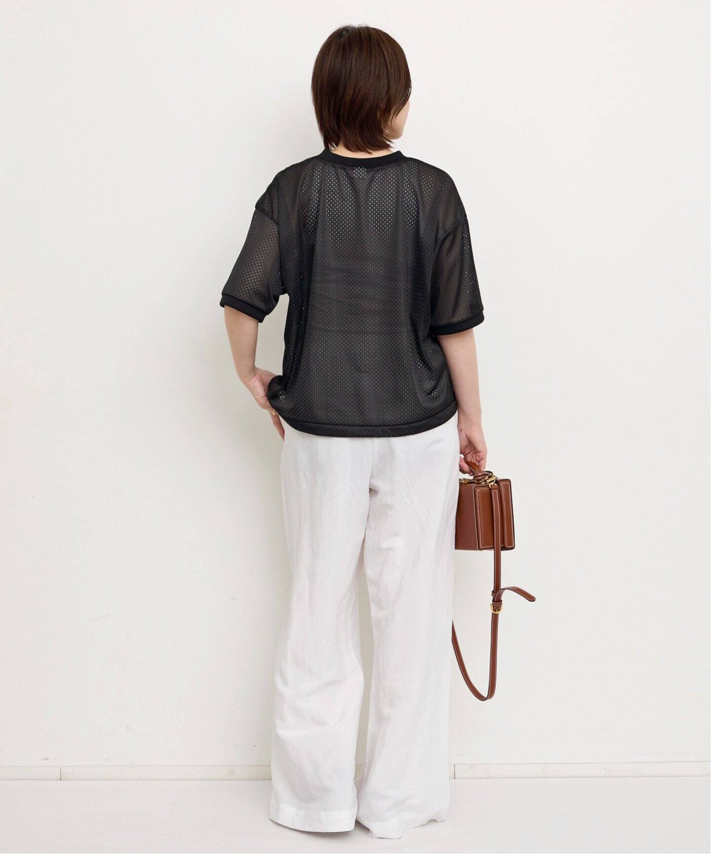 アパルトモン2024SS STAMMBAUM CROPPED TEE
