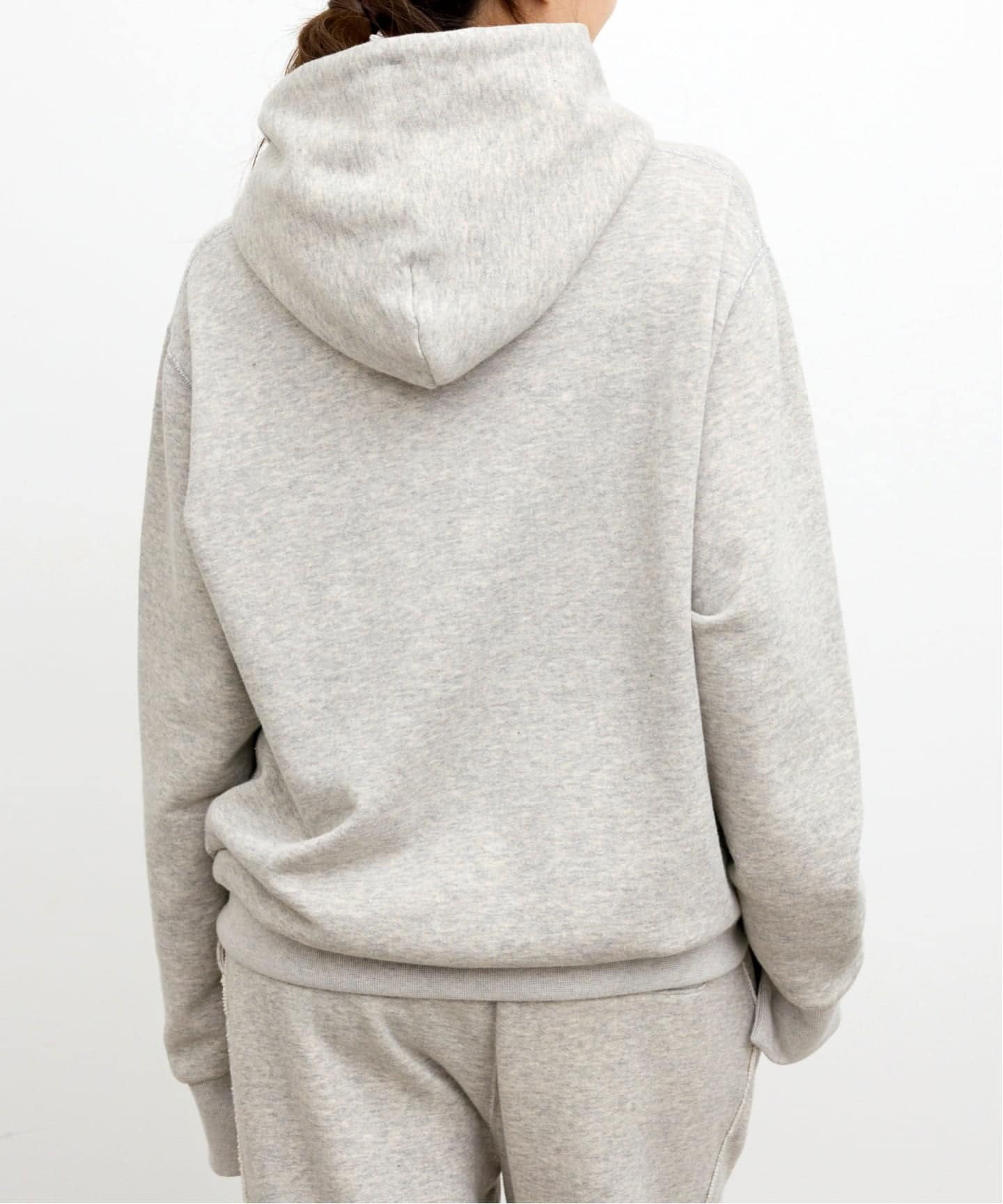 アパルトモン l'appartemen/フード付きグレー スウェットパーカー HOODED SWEAT（パーカー）｜L'Appartement（アパルトモン）の