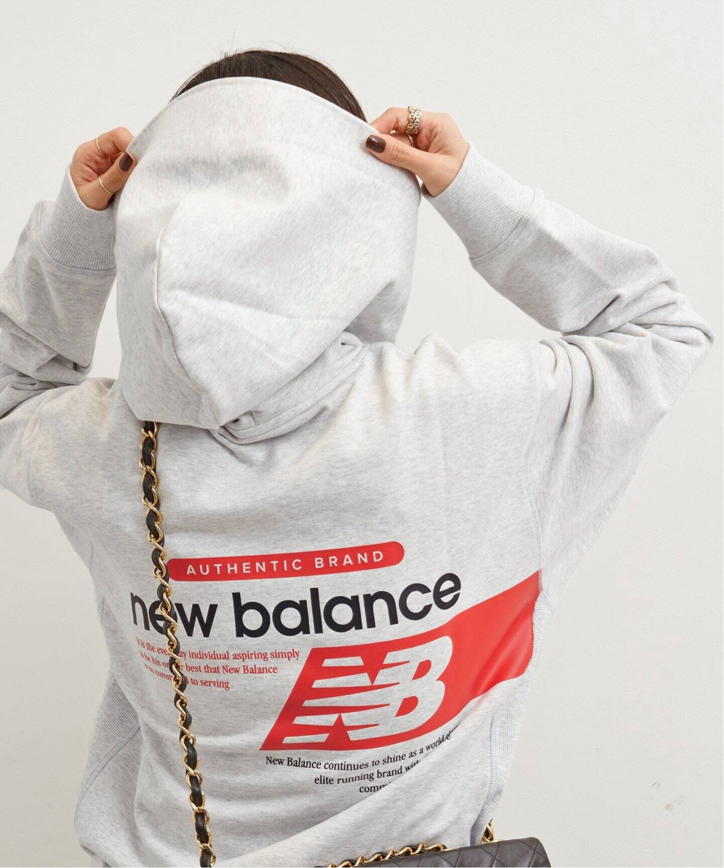 NEW BALANCE/ニューバランス】 Athleticsスウェットフーディー 