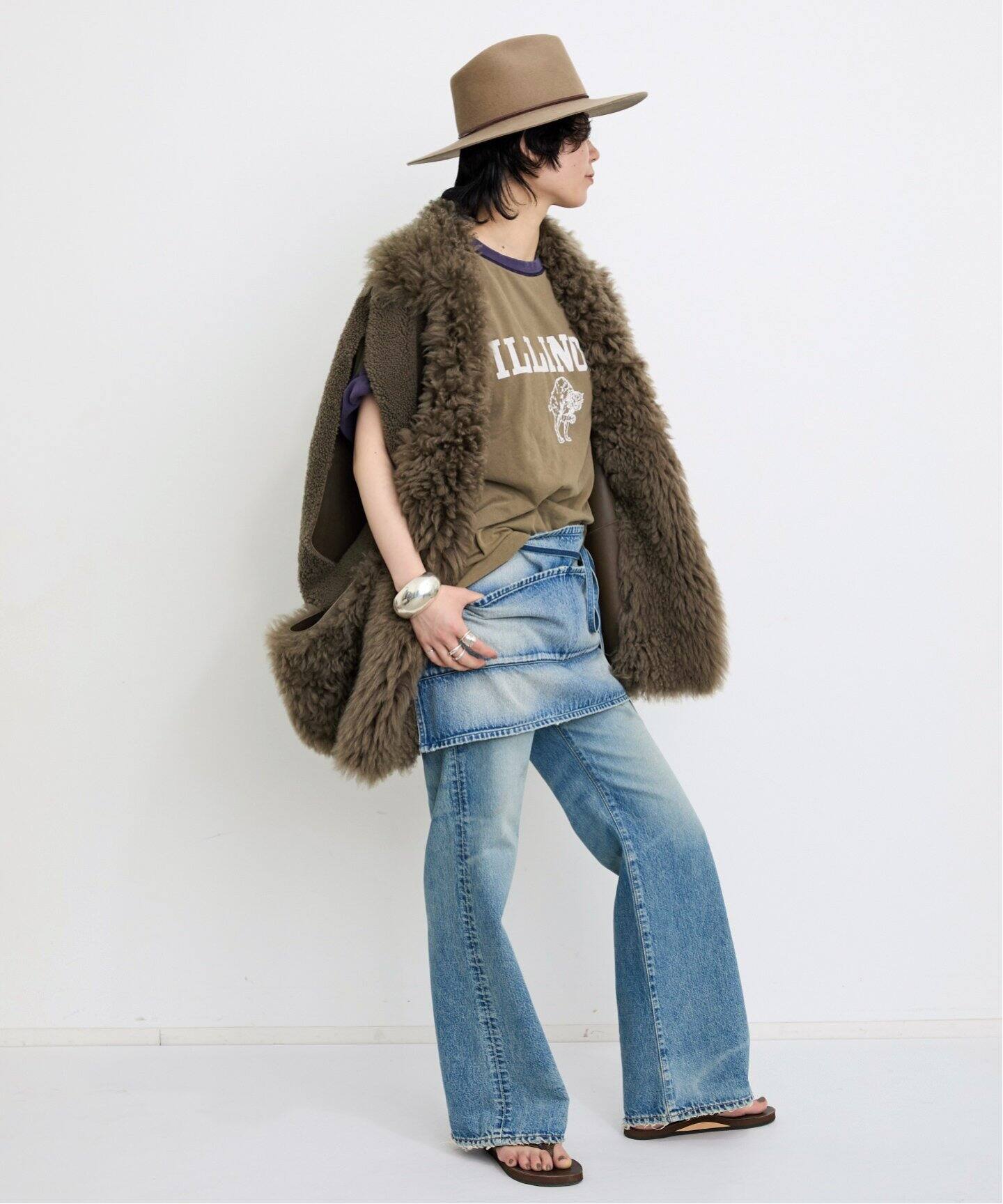 l*u様 アパルトモン REMI RELIEF レミ レリーフ VERMONT REMI RELIEF/レミ レリーフ】 Reversible T shirt（Tシャツ
