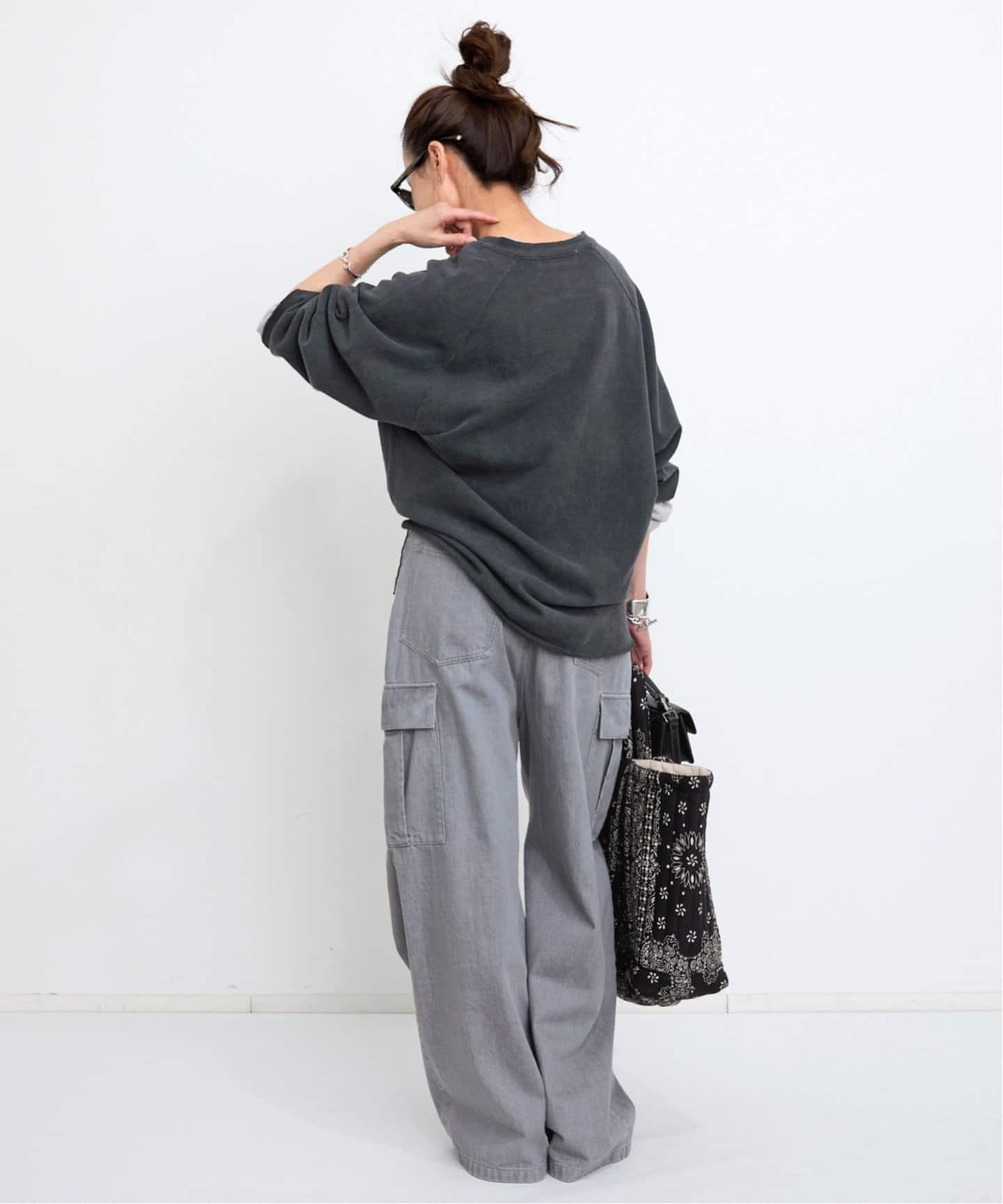 REMI RELIEF/レミ レリーフ】 HENLEY NECK PRINT TEE（Tシャツ