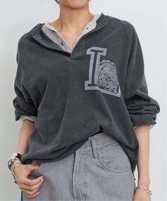 REMI RELIEF/レミ レリーフ】 HENLEY NECK PRINT TEE（Tシャツ 