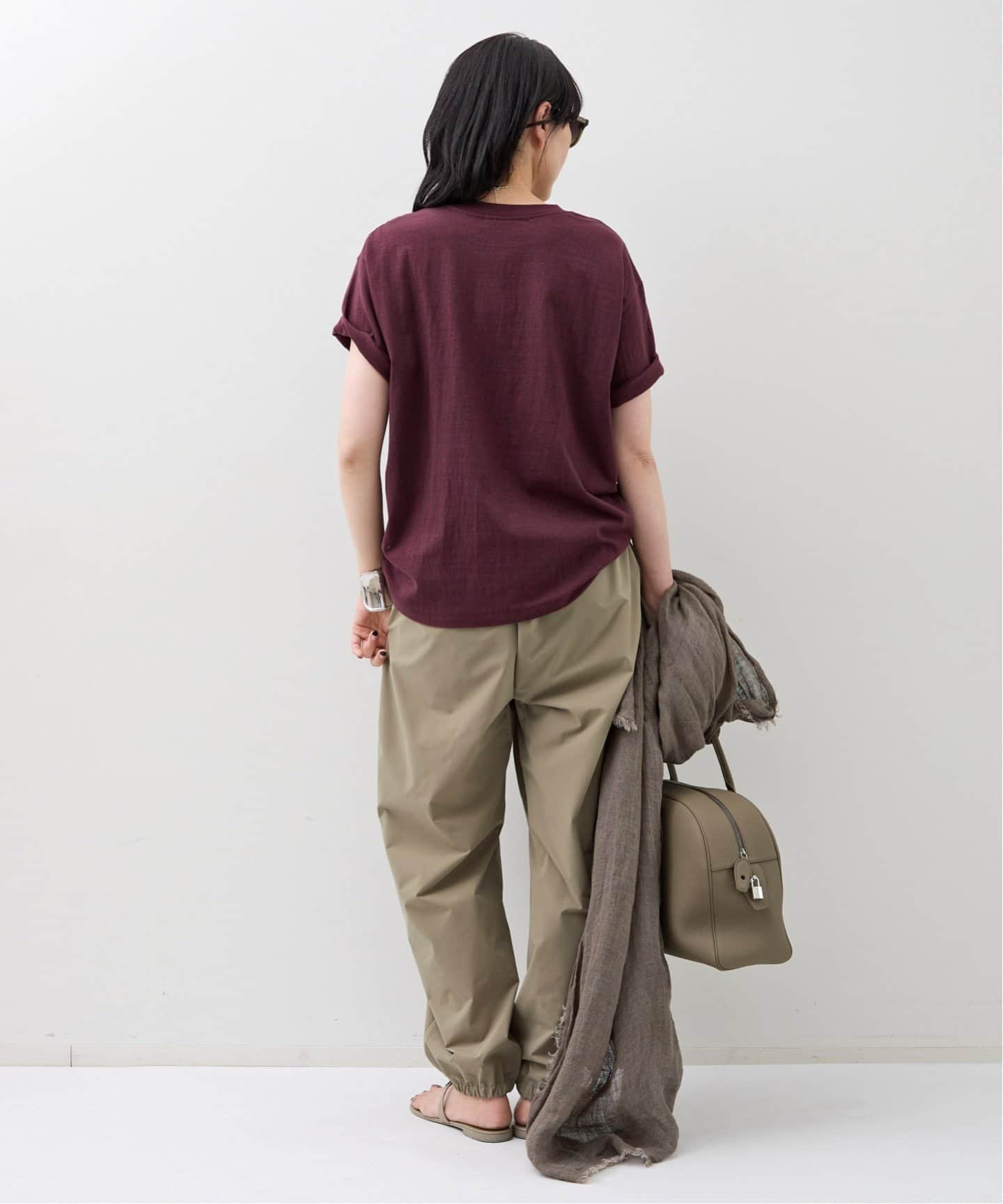 アパルトモン【AMERICANA】Off the grid T-shirt アパルトモン AMERICANA Off the grid T-shirt AMERICANA