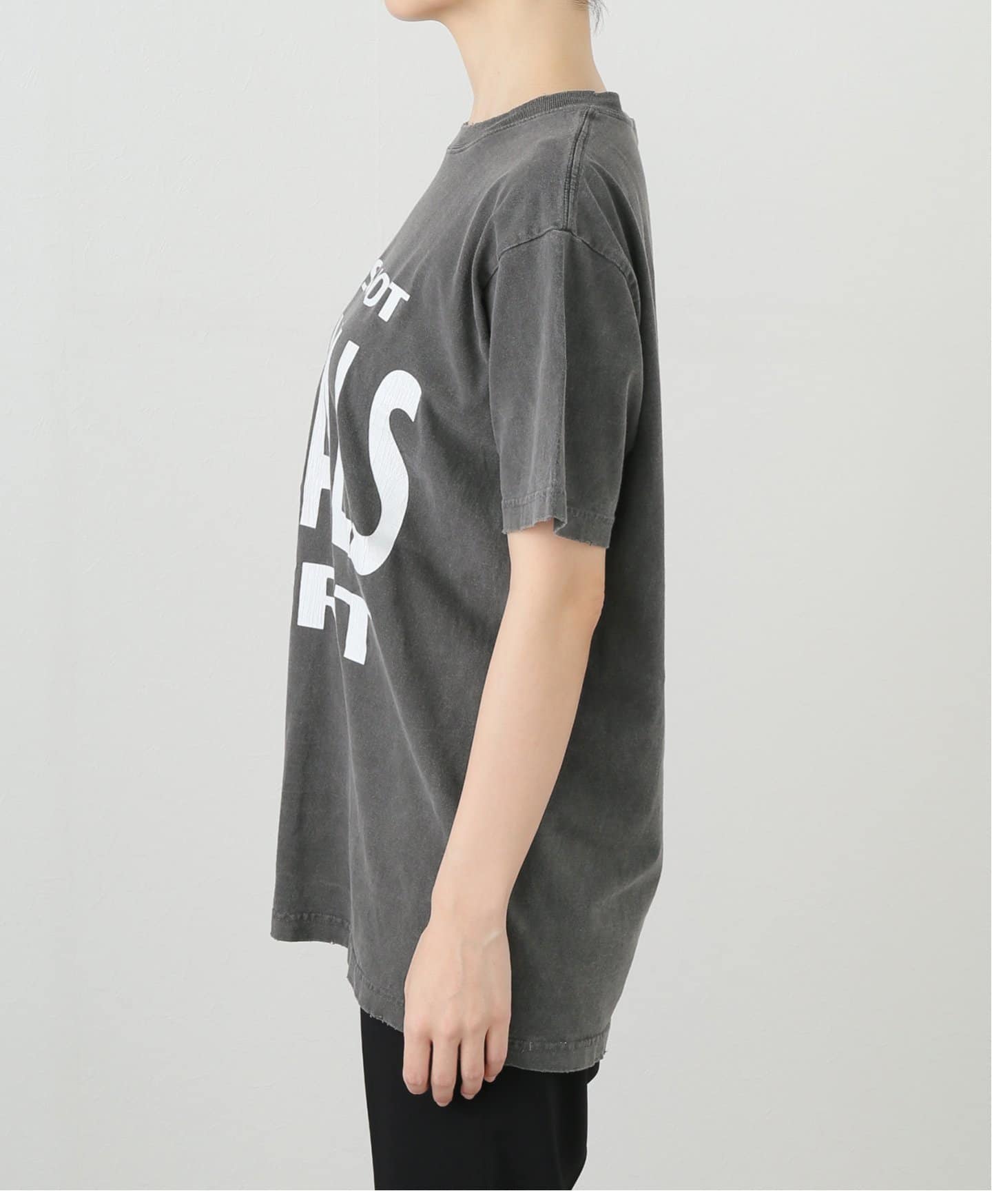 STUDIO WEAREALLANIMALS】This Is Not Tsh（Tシャツ／カットソー）｜AP