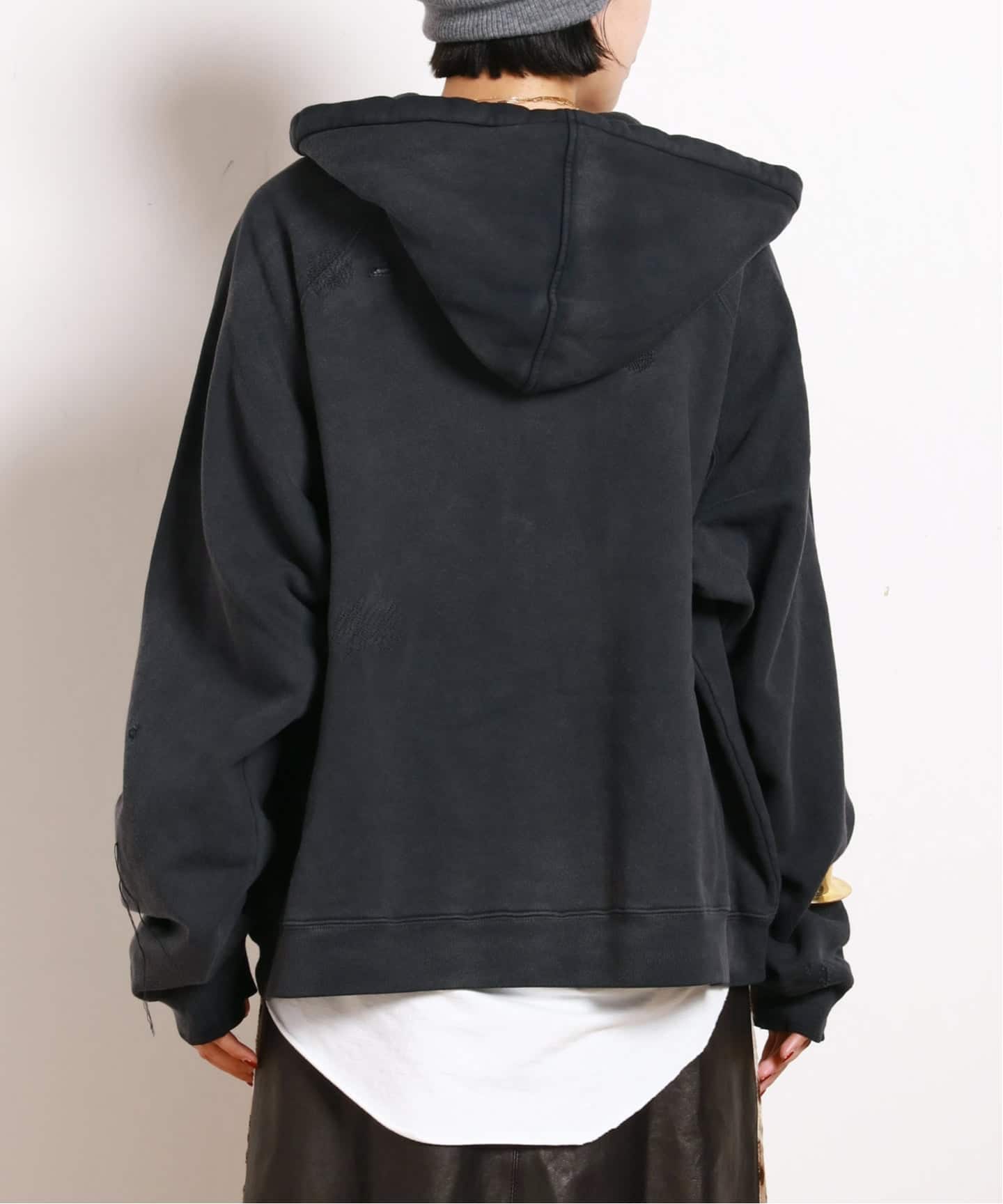 StandAlone/スタンド アローン】DESTROYED EMBROIDERY HOODIE