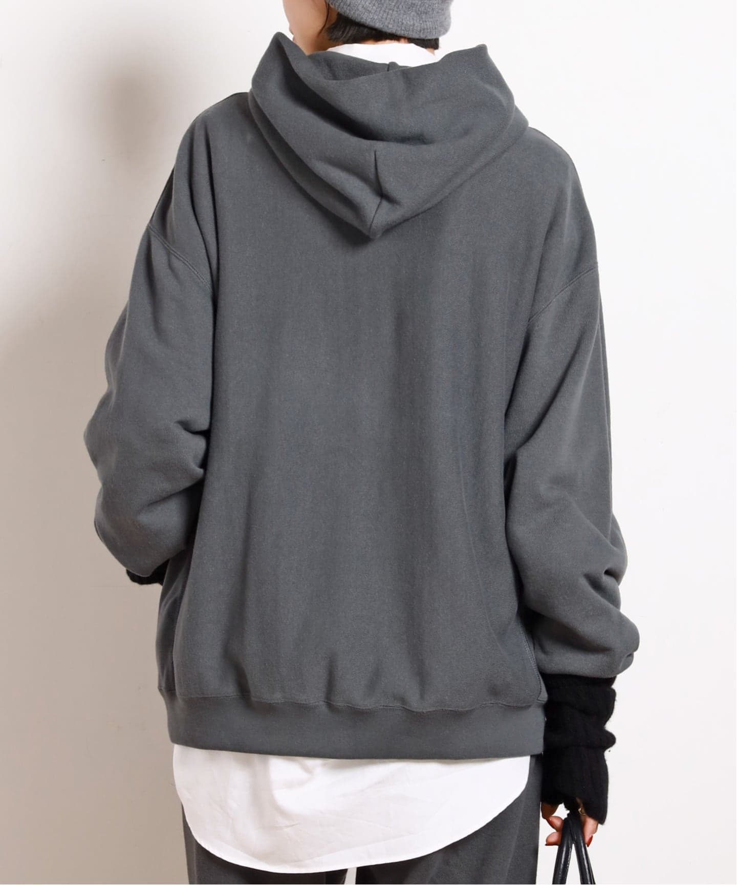 予約》【AMERICANA/アメリカーナ】AMEY emblem HOODIE PULLOVER