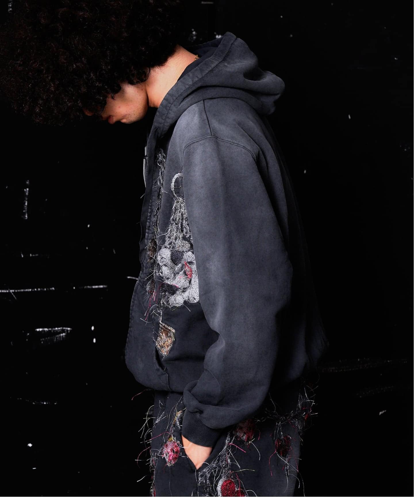 doublet / ダブレット EMBROIDERED CHAIN ZIP-UP HOODIE（T