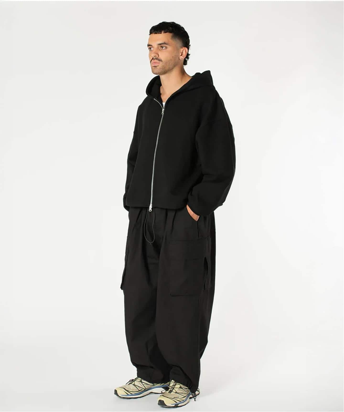 Estudio Niksen / エストゥディオ・ニクセン Boxy Zip-up Hoodie