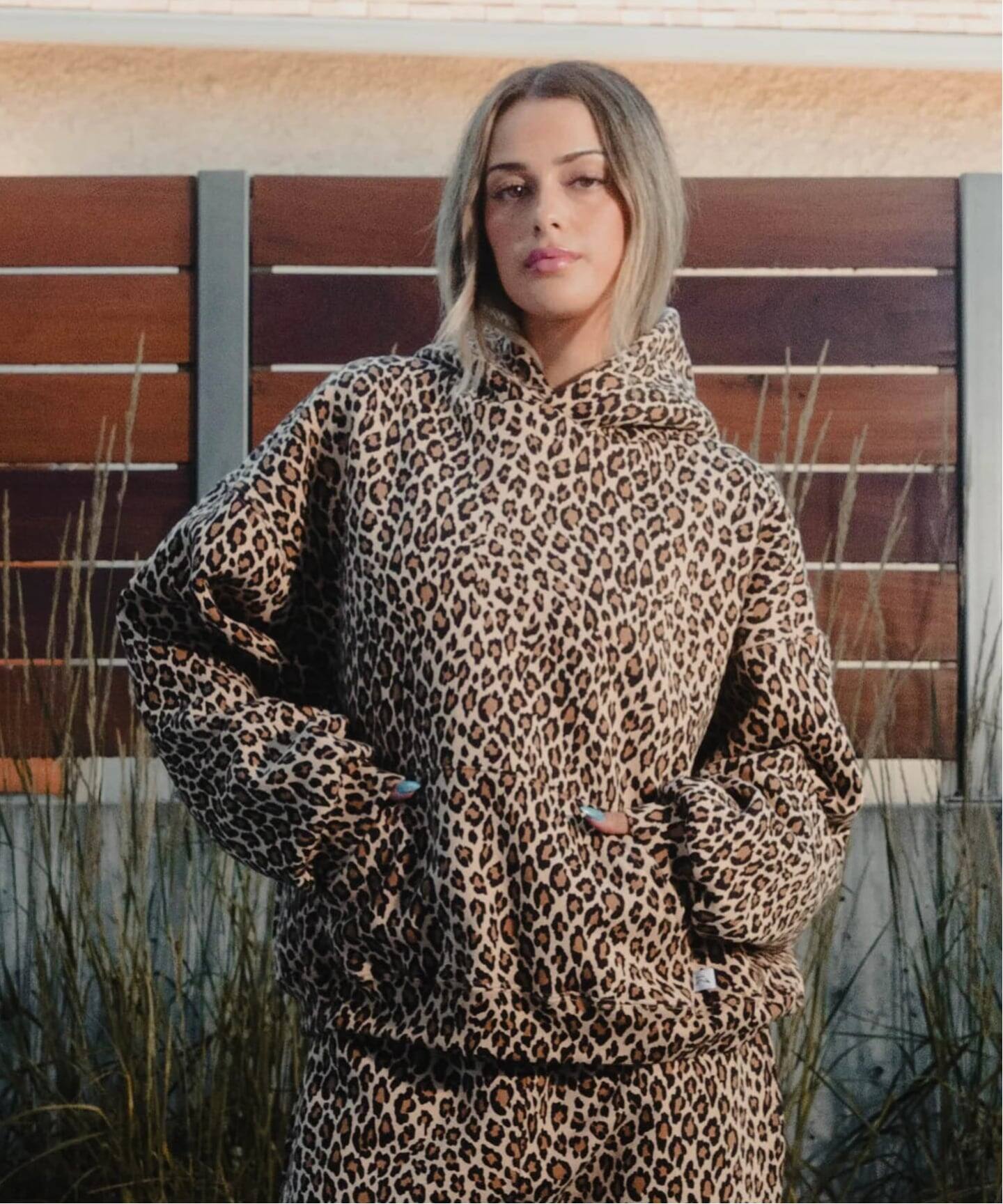 AKIMBO CLUB / アキンボクラブ HOODIE / LEOPARD（パーカー）｜WISM