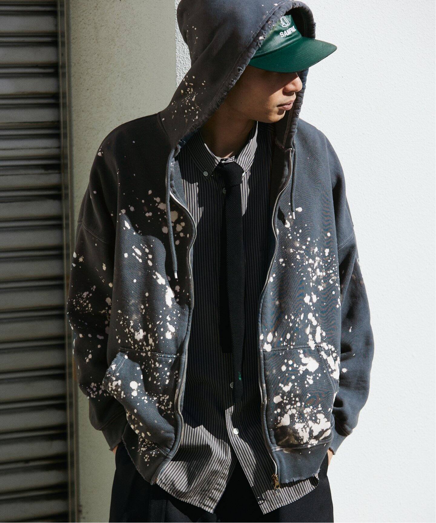 【極美品】希少 プリーツプリーズ ナタリーレテ ナイロン パーカー マルチカラー クラッシュ ブリーチパーカー（パーカー）｜JOURNAL STANDARD