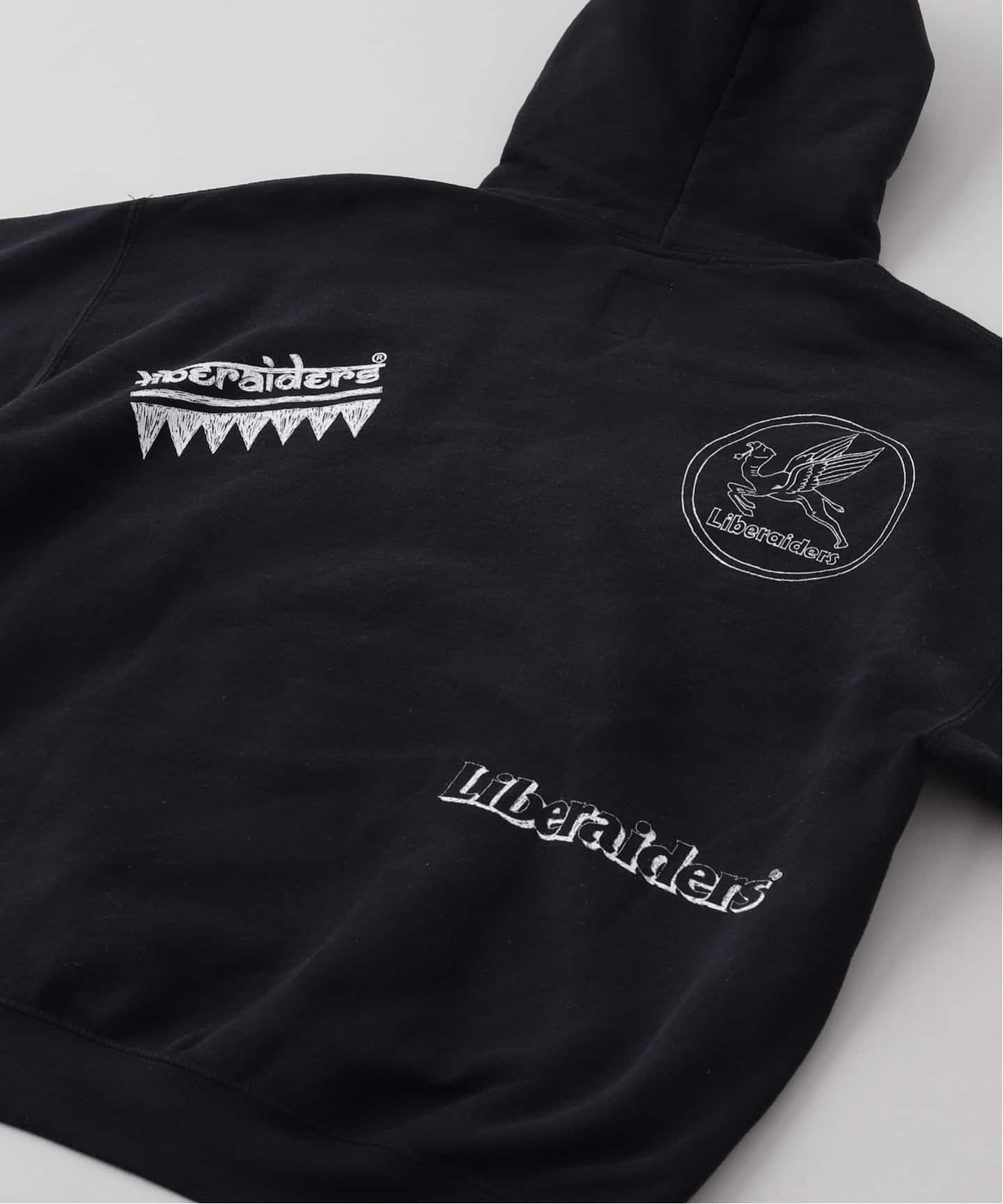 Liberaiders / リベレイダース HANDWRITING PRINT フードパーカー