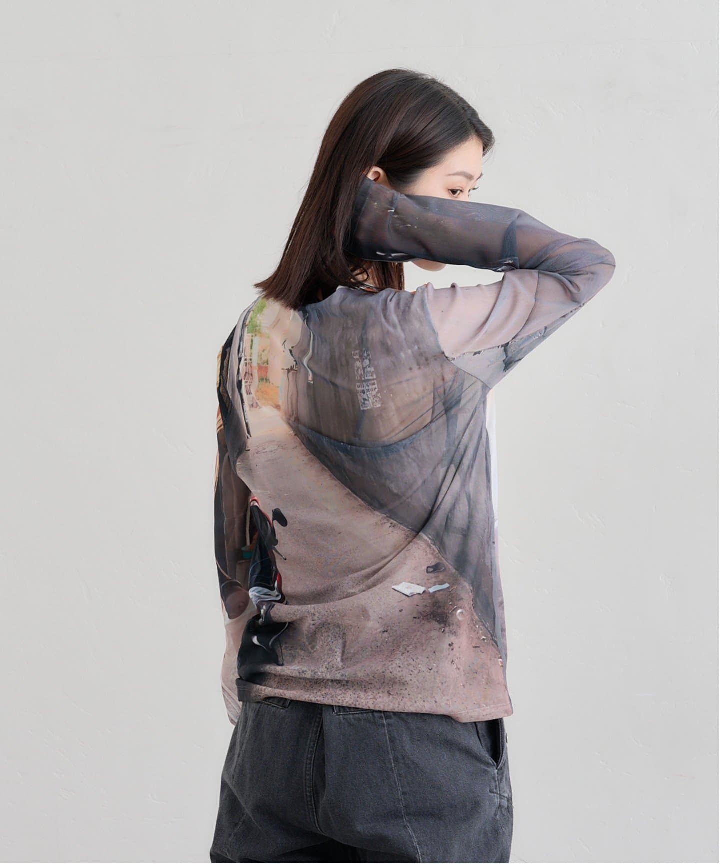 YOHEI OHNO Graphic Mesh Top シアートップス　ブルー系 YOHEI OHNO tシャツ 「YOHEI OHNO/ヨウヘイオオノ」Graphic Mesh