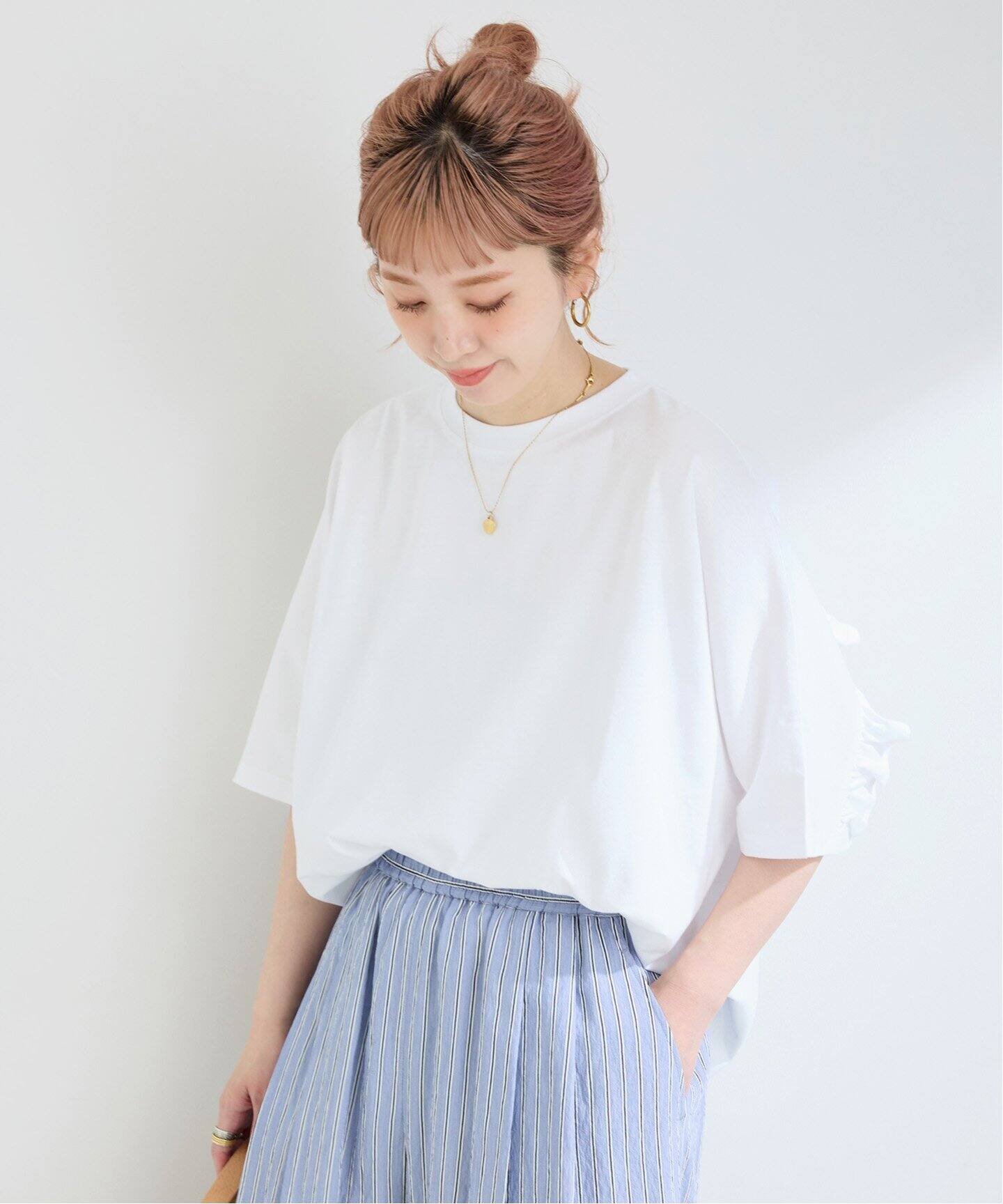 ウォッシャブル / バックフリルTEE（Tシャツ／カットソー）｜B.C