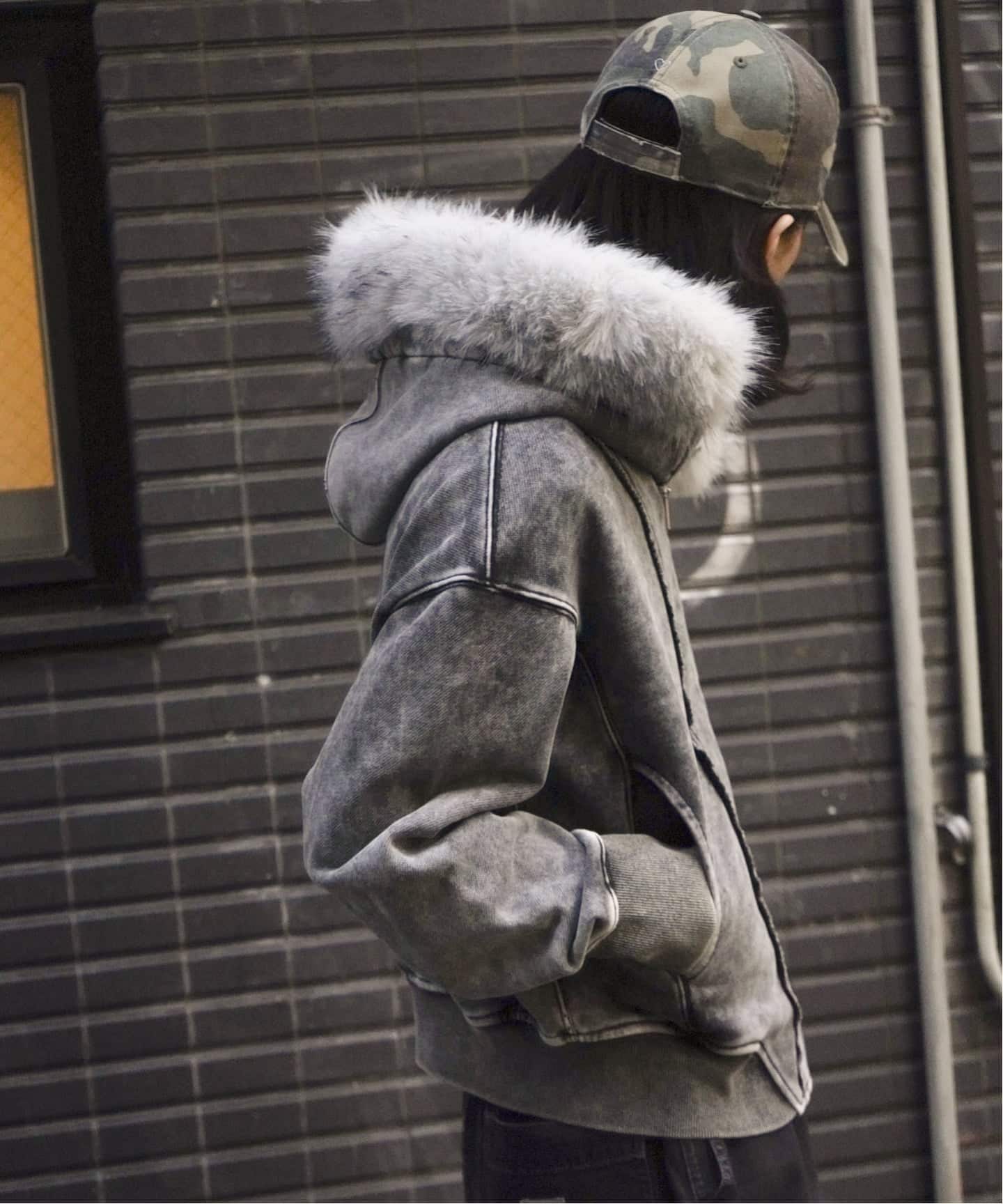 ウォッシュ加工 ファー ジップパーカー / Washed Faux Fur Zip Hoodie