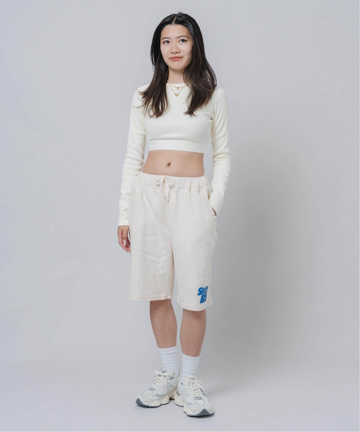 売れ筋商品|||アディダス Tシャツ レディース トップス HERITAGE  - Top - chalk white レディース Adicolor Heritage Now オーバーサイズ半袖Tシャツ