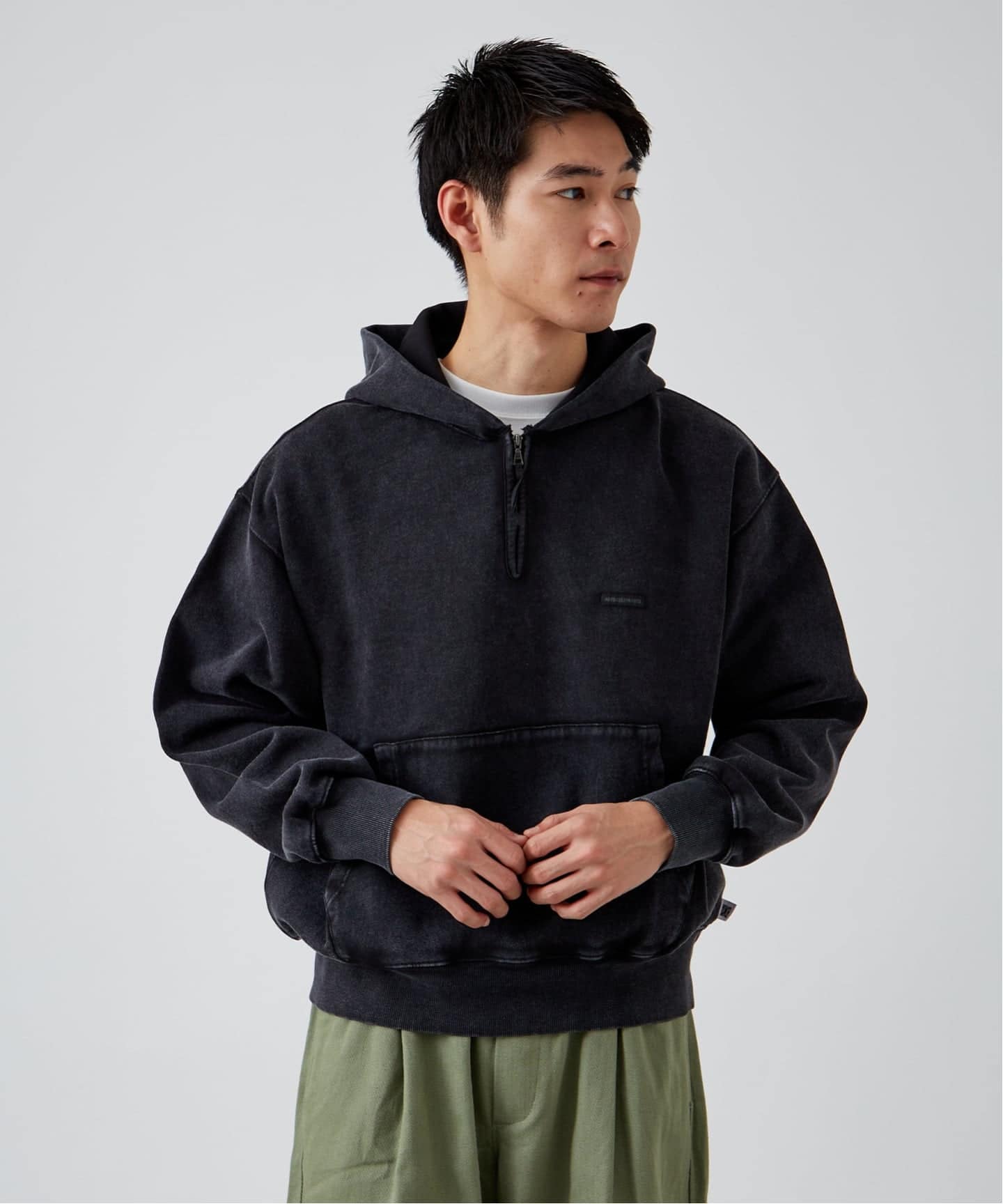 ANTS & ELEPHANTS】フェード加工 ハーフジップパーカー（パーカー