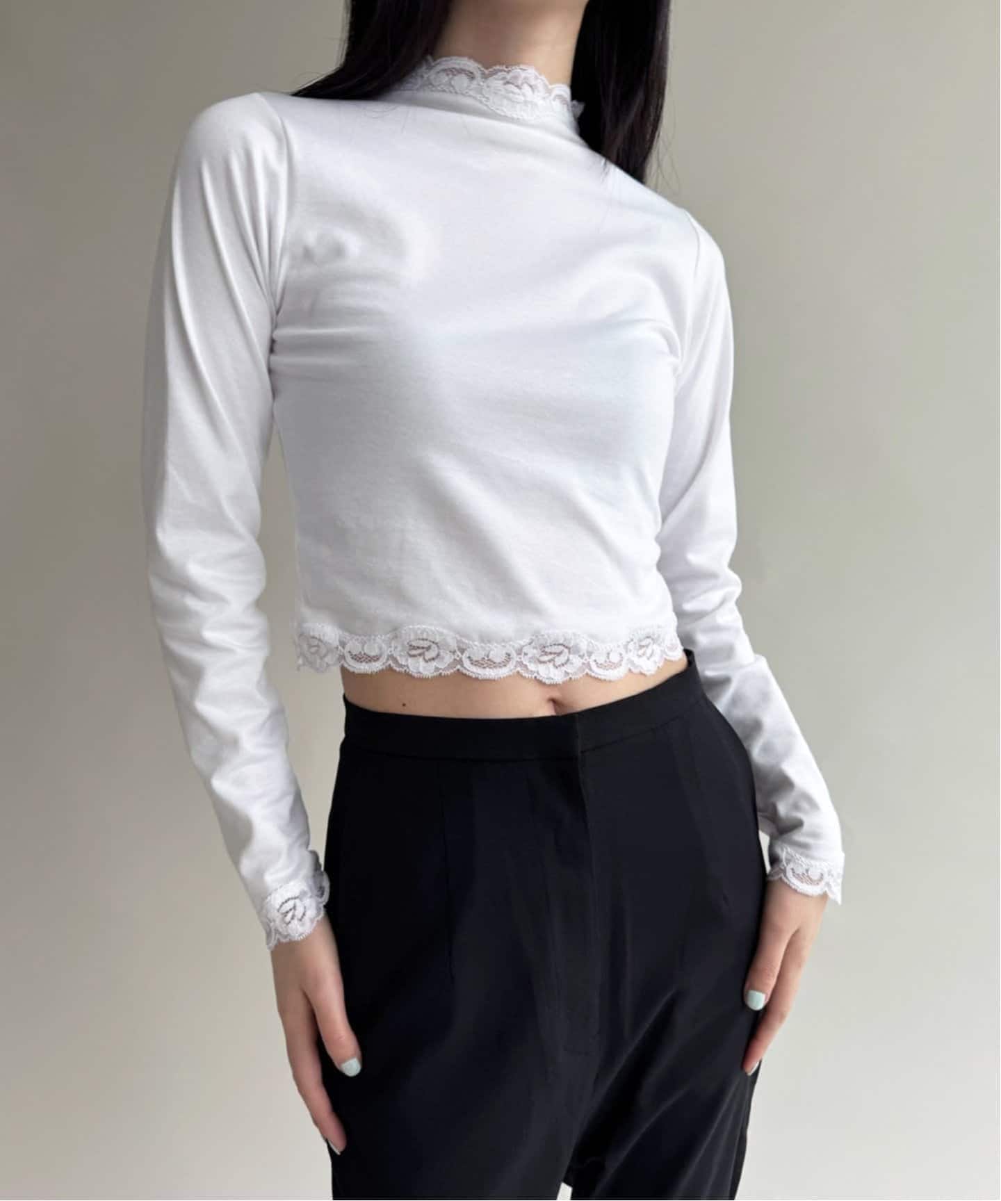 完売品【EDIT.FOR LULU】 レーストリムハイネックトップ(ホワイト) EDIT.FOR LULU｜《追加》レーストリムハイネックトップ