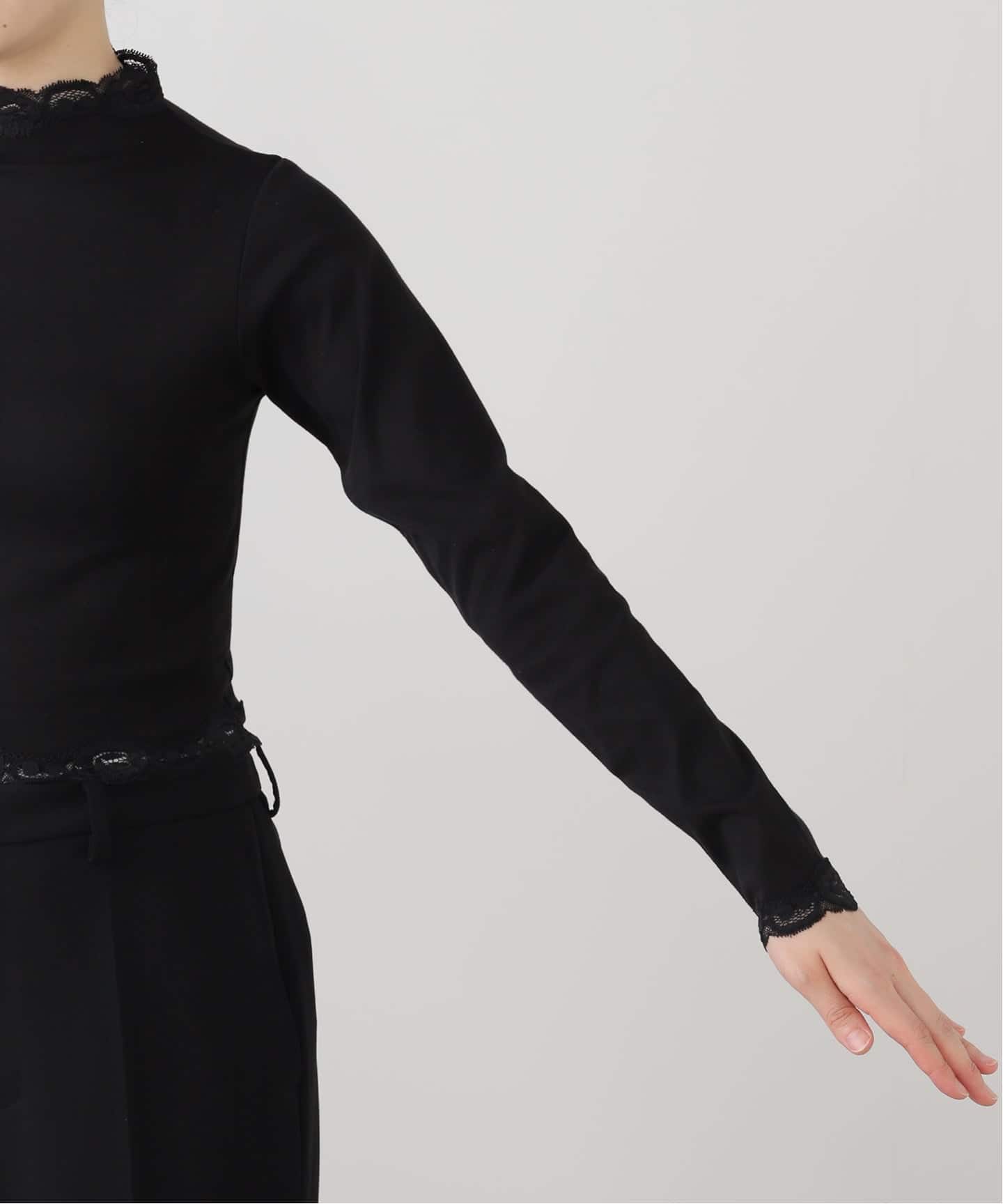 完売品【EDIT.FOR LULU】 レーストリムハイネックトップ(ホワイト) 完売品【EDIT.FOR LULU】 レーストリムハイネックトップ