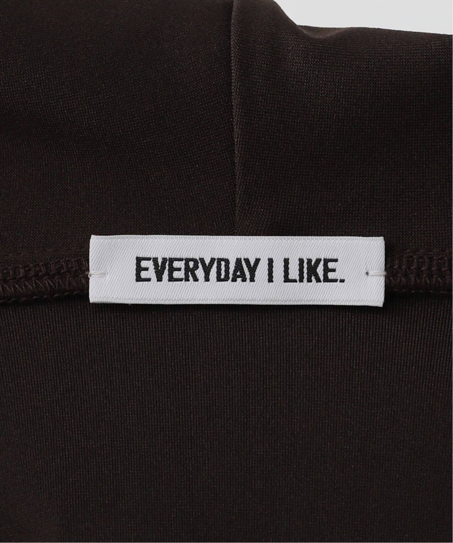 everyday*LULUクロップドラッシュガード（Tシャツ／カットソー