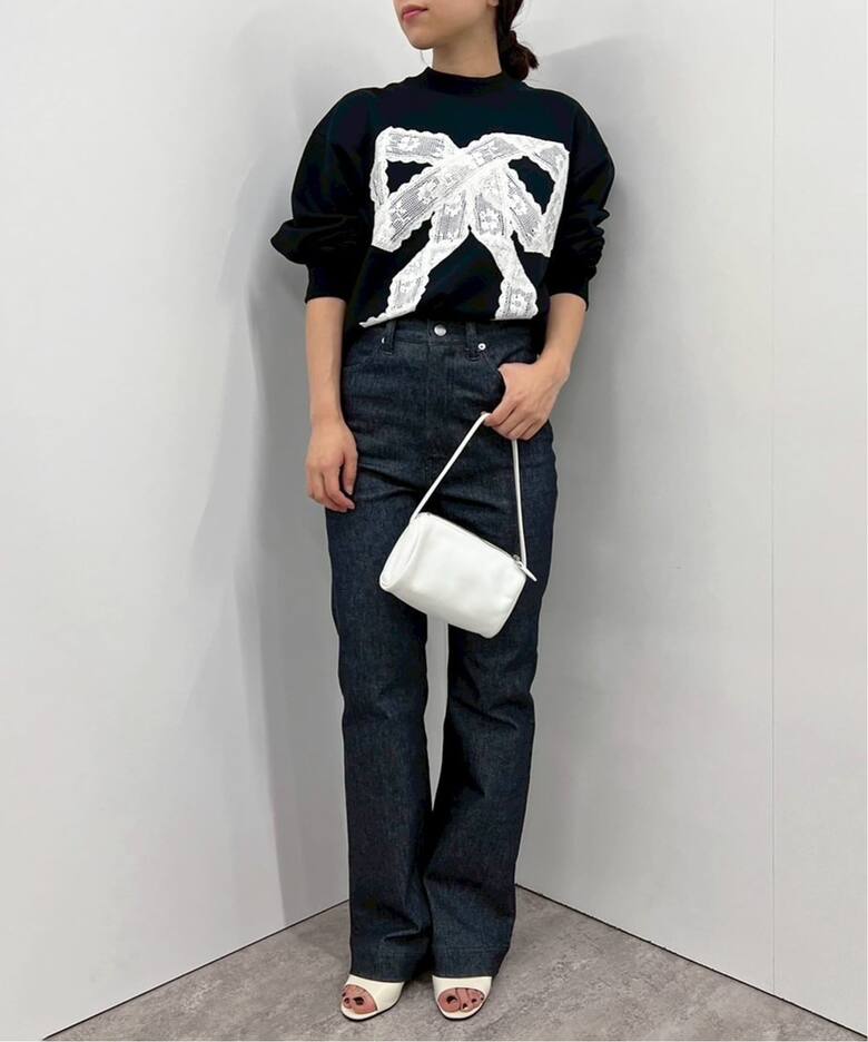 追加》【Yuhan Wang for LULU】lace bow sweatshirt（スウェット 