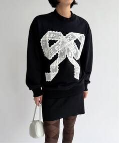 追加》【Yuhan Wang for LULU】lace bow sweatshirt（スウェット 