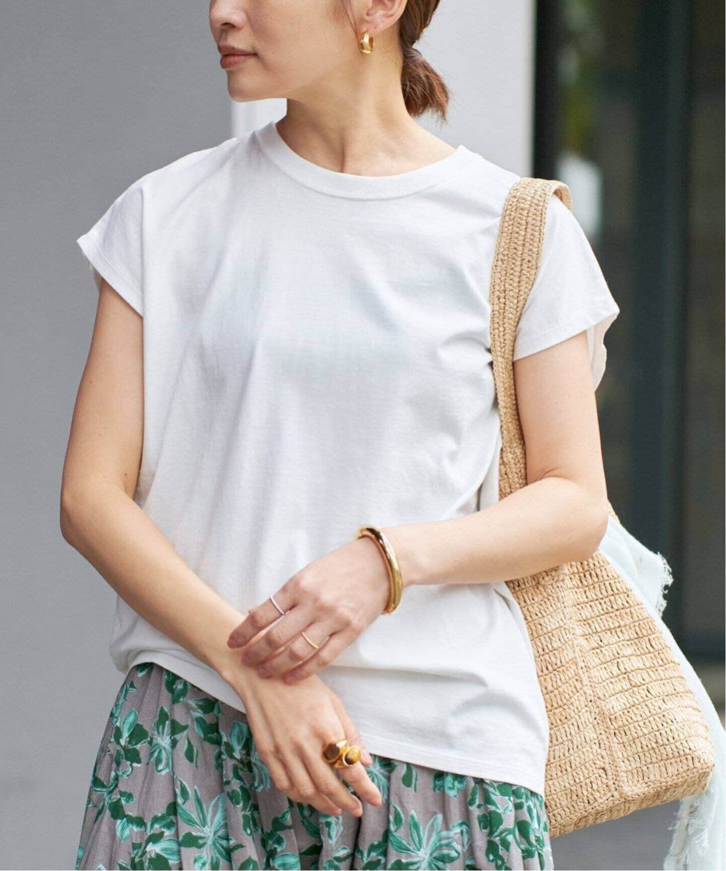 新品 IENA ラウンドテールプルオーバー ホワイト イエナ 2025SS 追加6》ラウンドテールプルオーバー（Tシャツ／カットソー