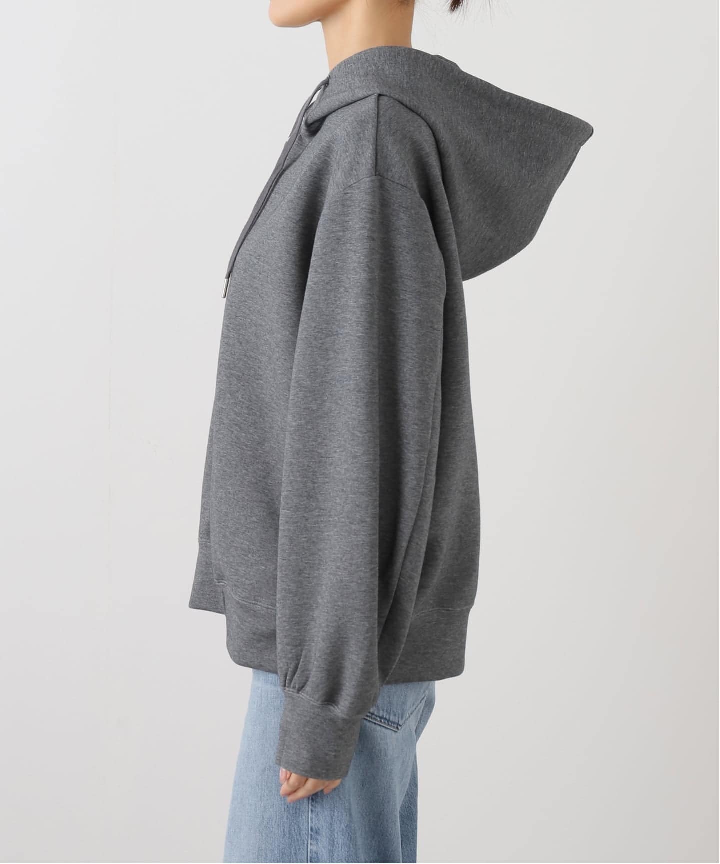 ベアWニットコンパクトジップアップフーディー（パーカー）｜IENA