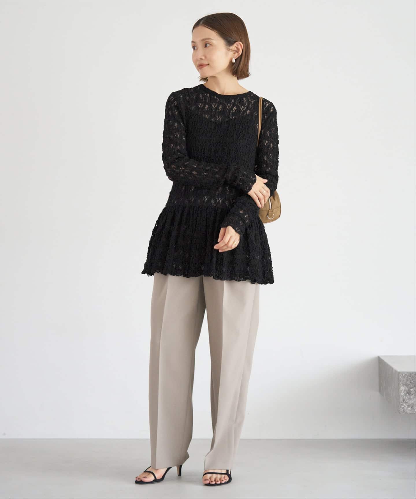 【新品】未使用 タグ付きIENA Flower ストレッチレースプルオーバー IENA｜Flowerストレッチレースプルオーバー | Rakuten Fashion