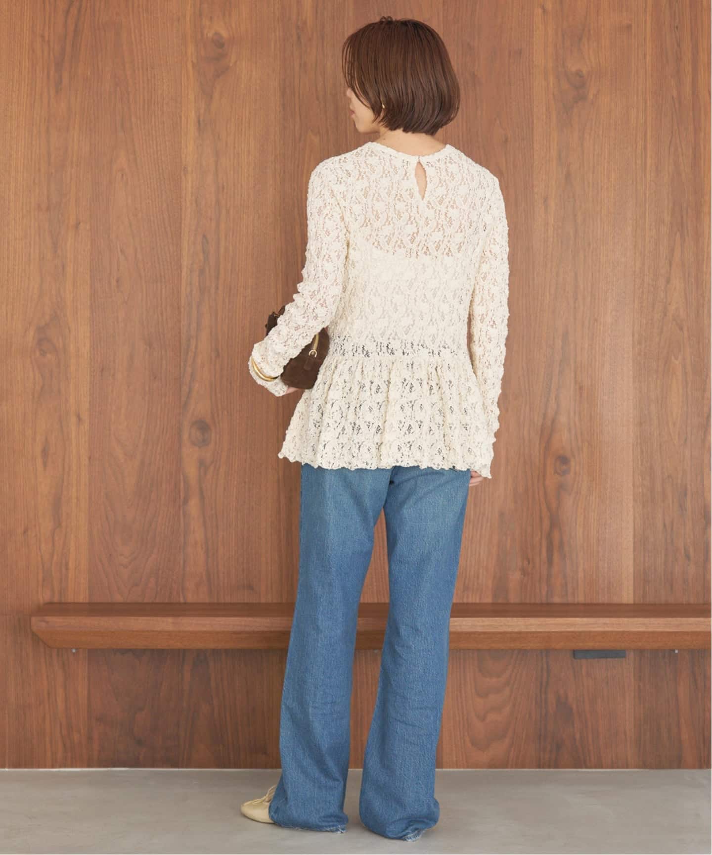 Flowerストレッチレース ペプラムプルオーバー（Tシャツ／カットソー