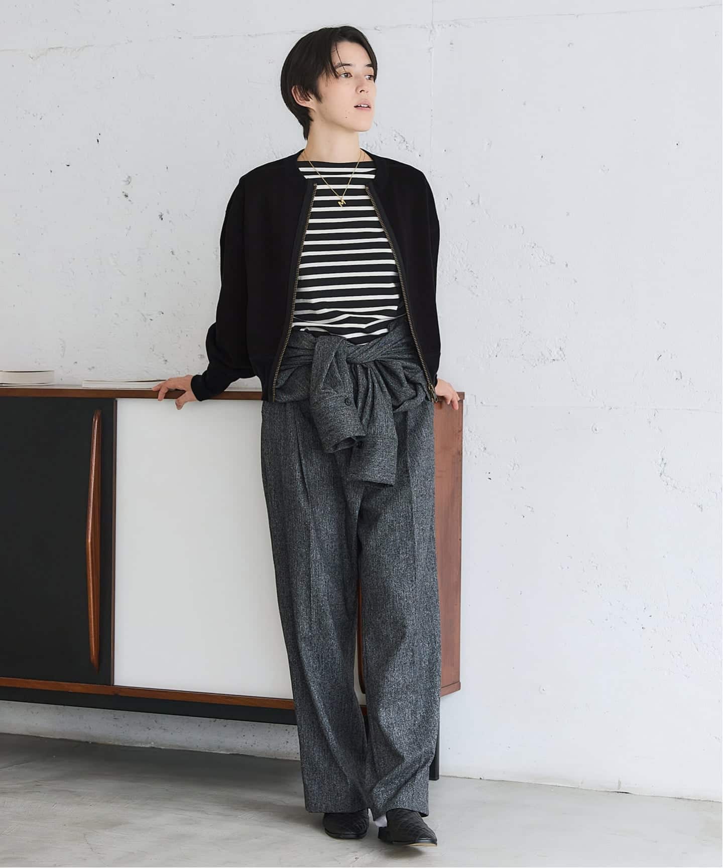 追加2》BLACK ジップアップスウェット（スウェット）｜IENA