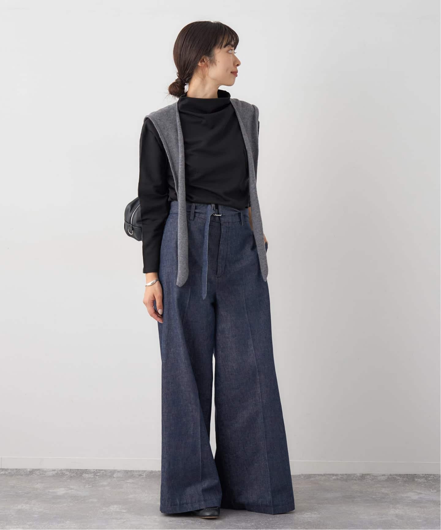 ドレープデザインロングスリーブトップス（Tシャツ／カットソー