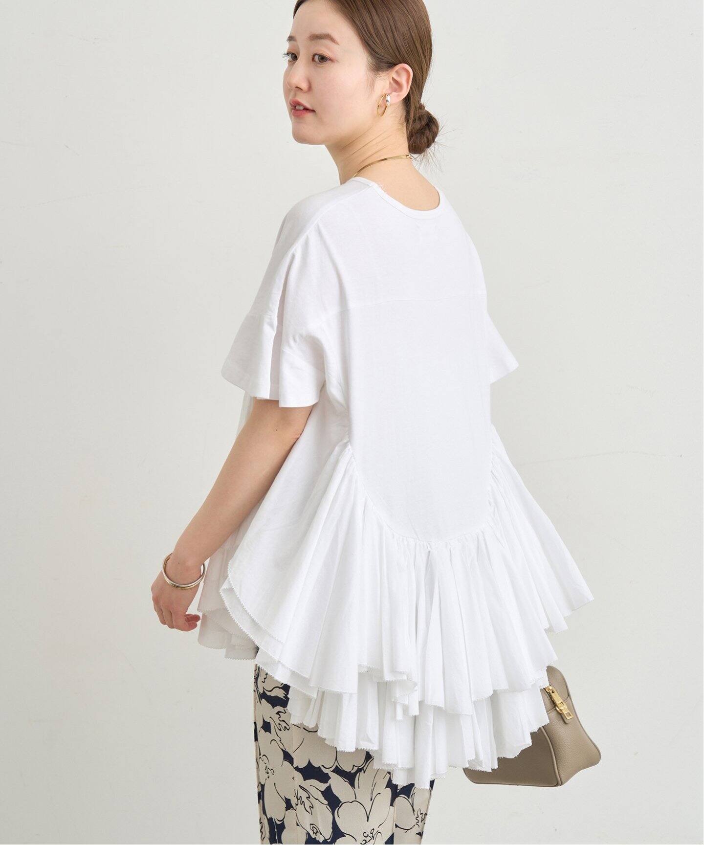 AAYUSHI/アユーシ ロングティアードフリルテールトップス（Tシャツ