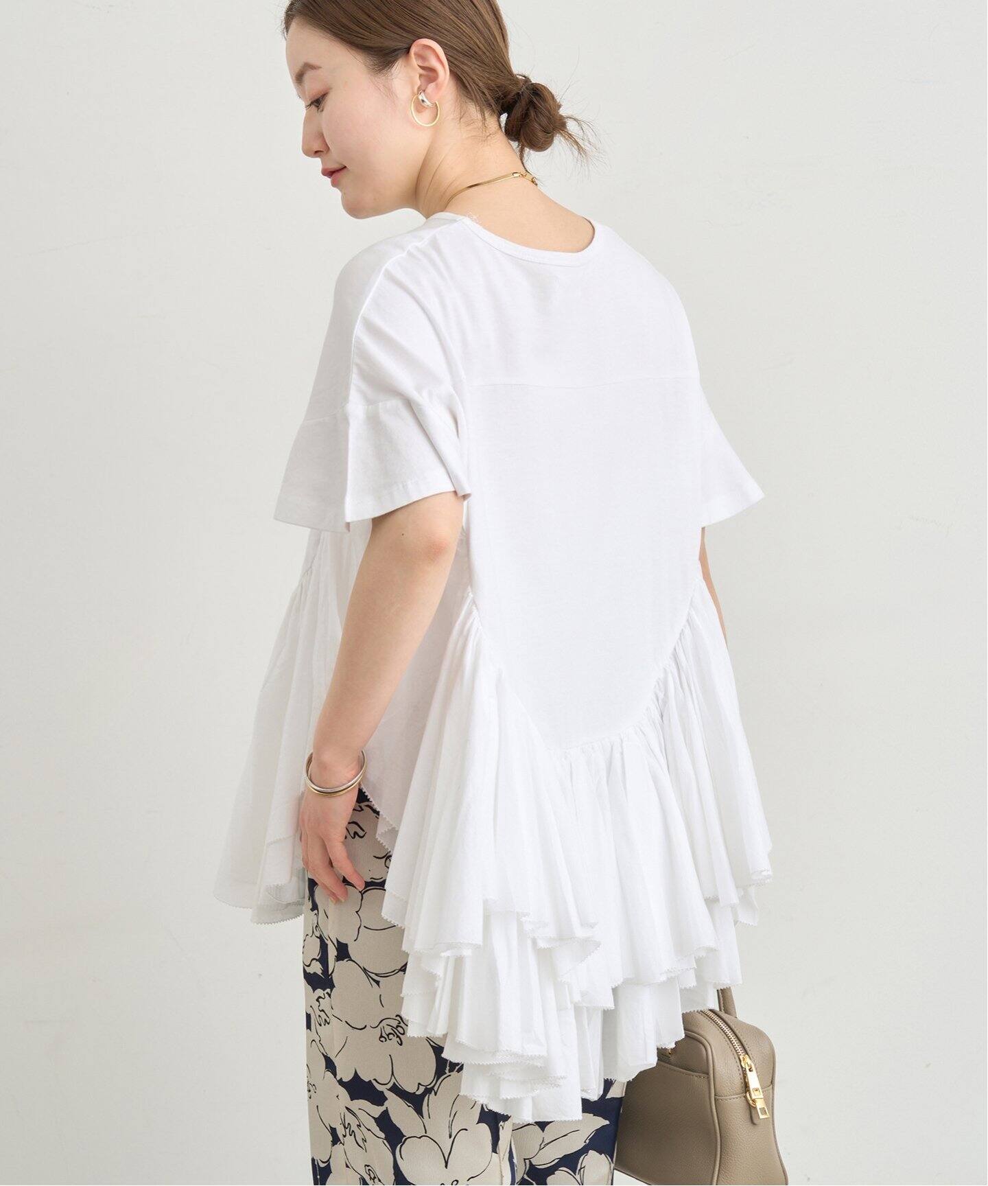 AAYUSHI/アユーシ ロングティアードフリルテールトップス（Tシャツ 