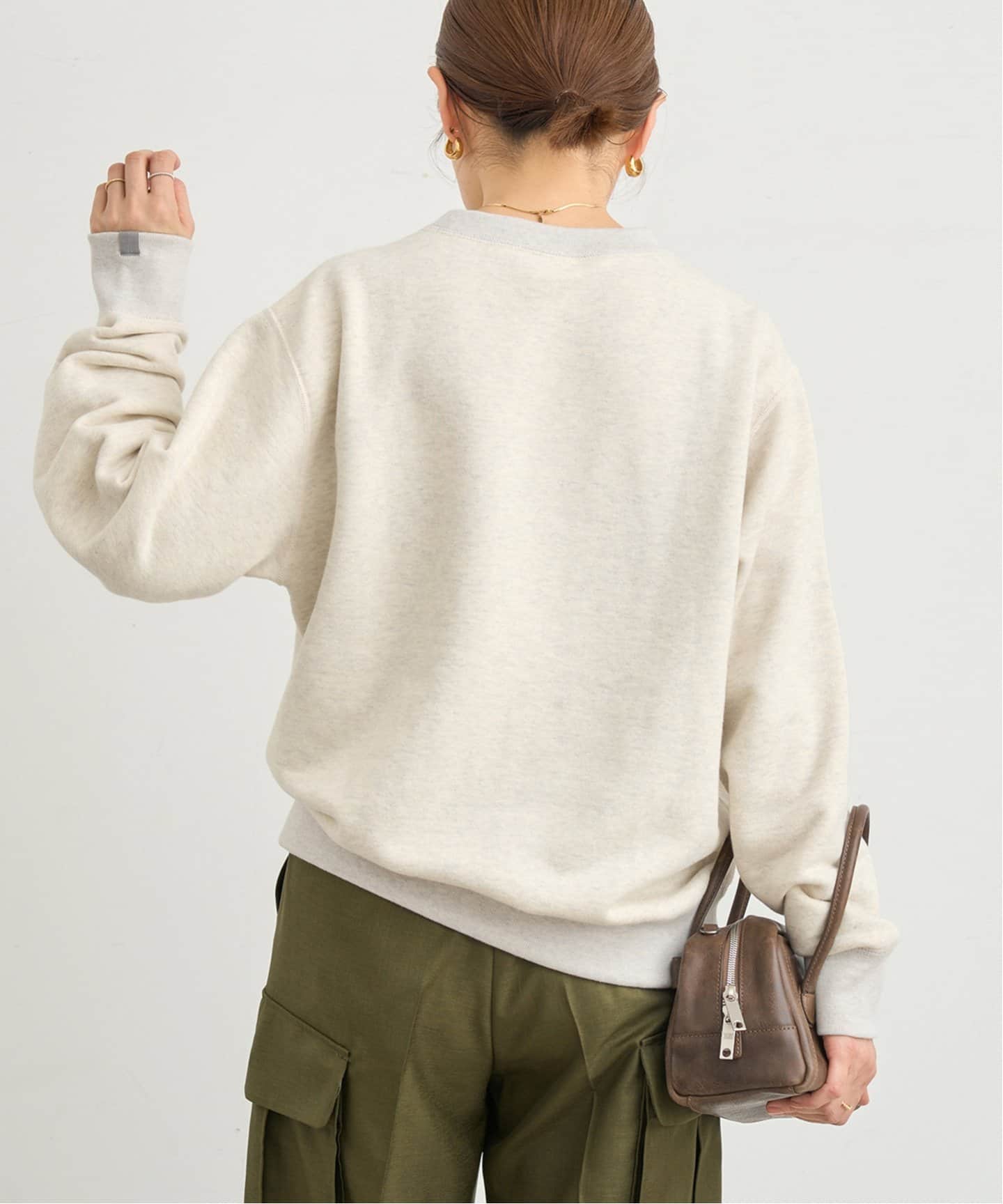 LOOPWHEELER×LOWERCASE 別注ライトウェイト　ロゴスウェット LOOPWHEELER × LOWERCASE 「大人が着られるロゴスウェット」に新色が