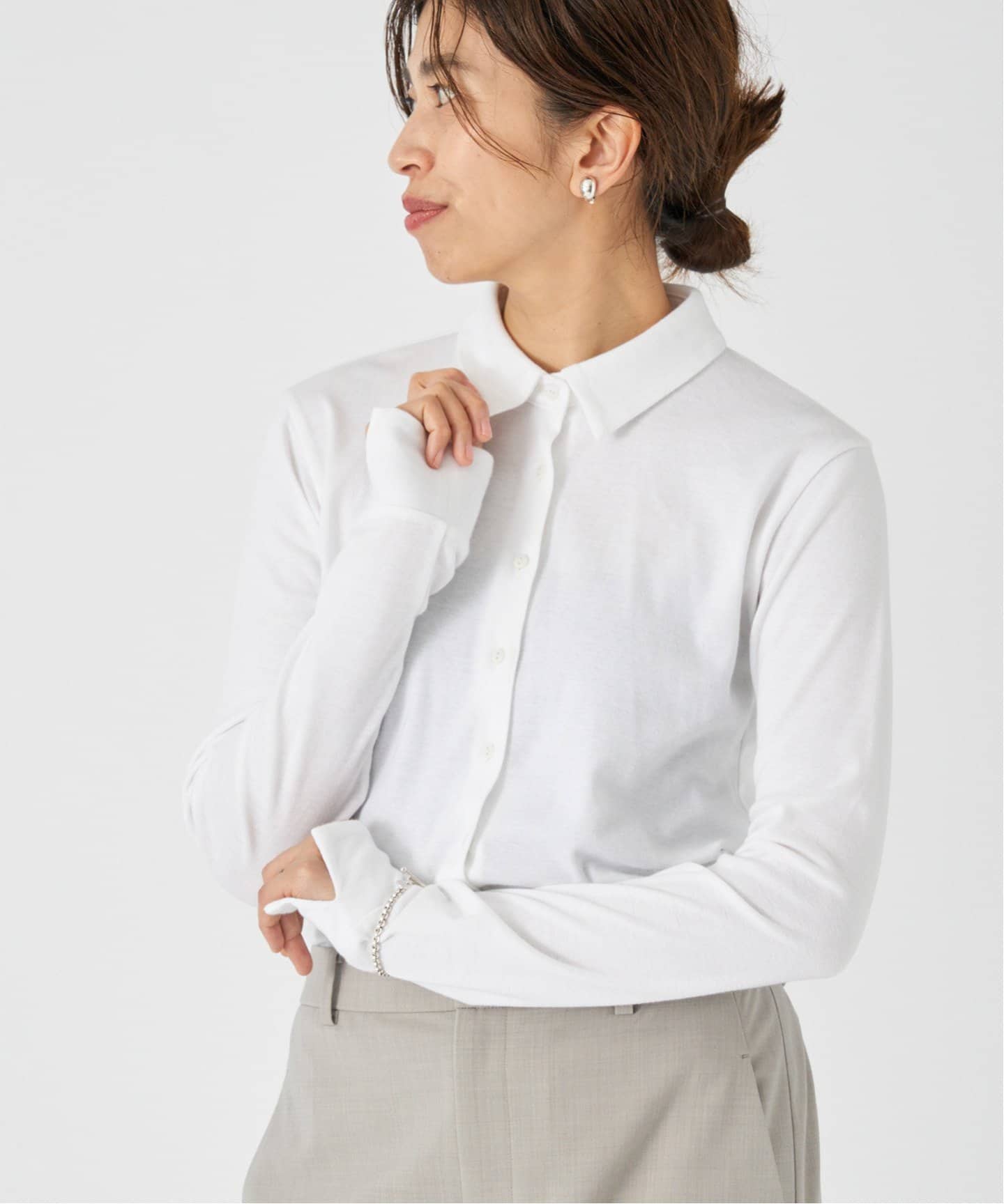 onit オニット シャツ ホワイト 白 サイズ:2(M) | コットン 天竺 長袖 シャツ | TIGHT SHIRTS | レギュラーカラー | 日本製 | トップス ブラウス 羽織り【レディース】【中古】 ONIT/オニット TIGHT SHIRTS（シャツ／ブラウス）｜IENA（イエナ）の
