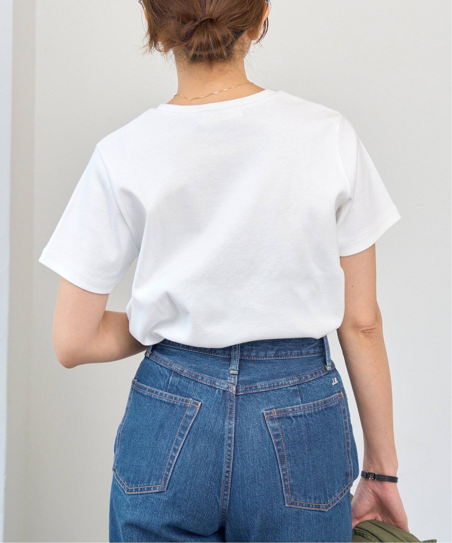 J.B. ATTIRE ジェービーアタイア Tシャツ・カットソー S 白 【古着】【中古】【送料無料】 J.B. ATTIRE ジェービーアタイア Tシャツ・カットソー S 白 【古着